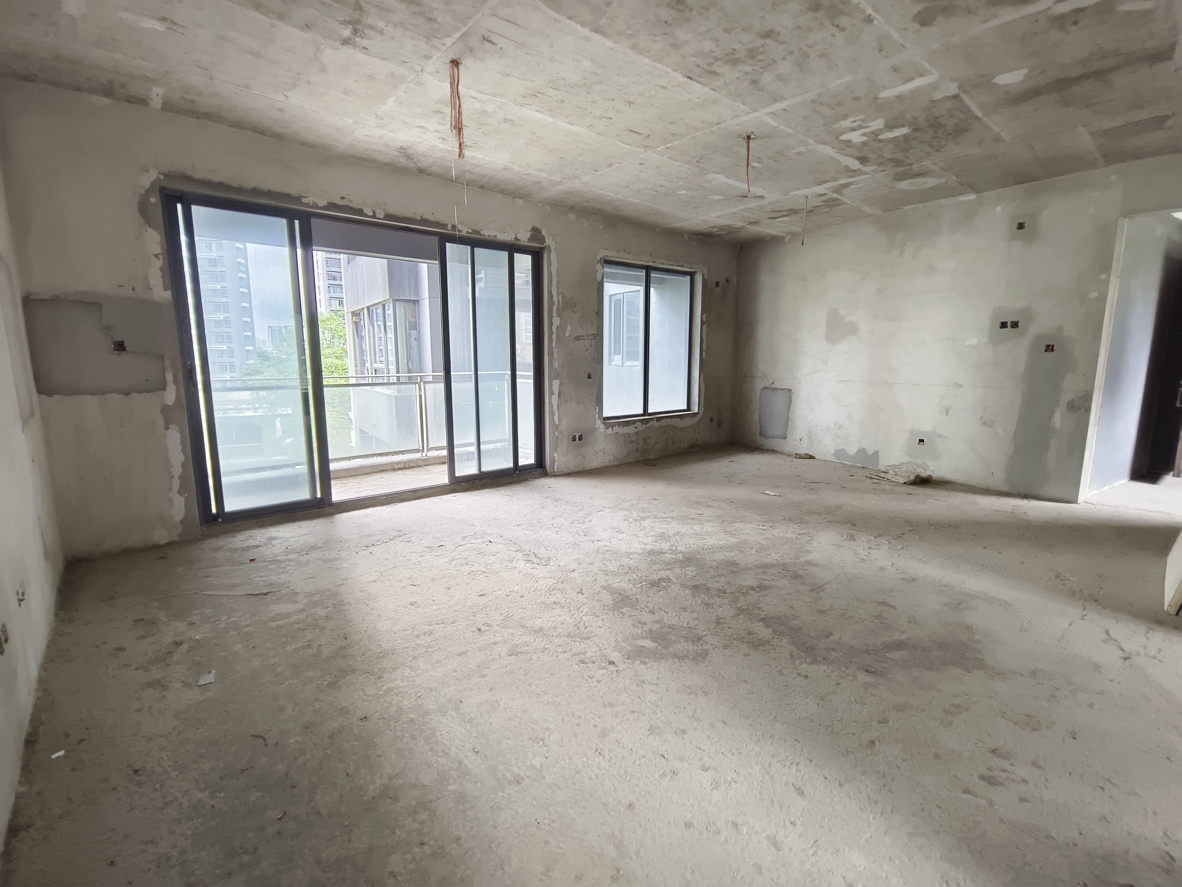 方直珑湖湾 南北 毛坯 3室 2厅 129.68m² 