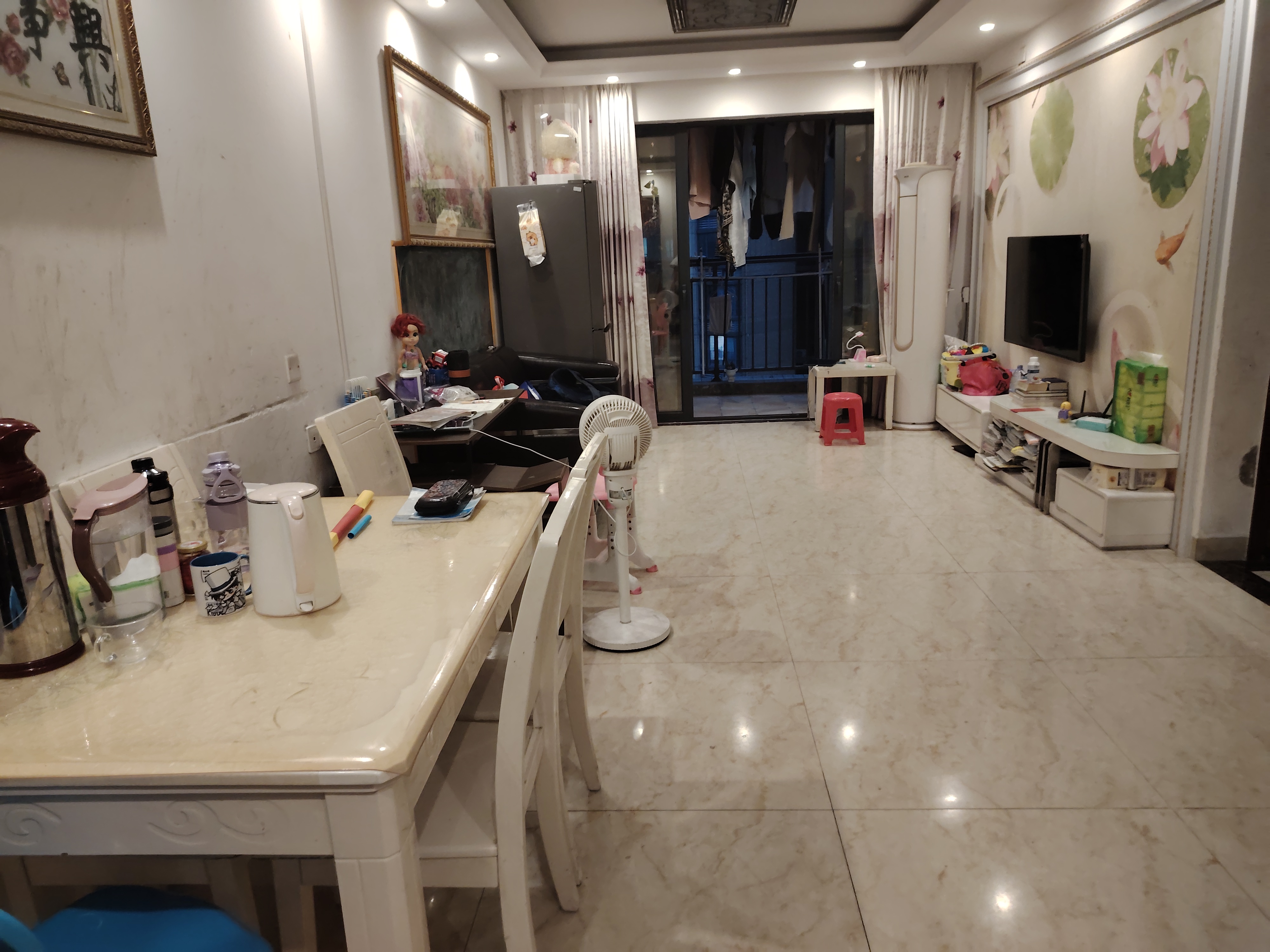 远洋新干线荣域花园东南精装3室2厅87.19m²-深圳远洋新干线荣域花园租房