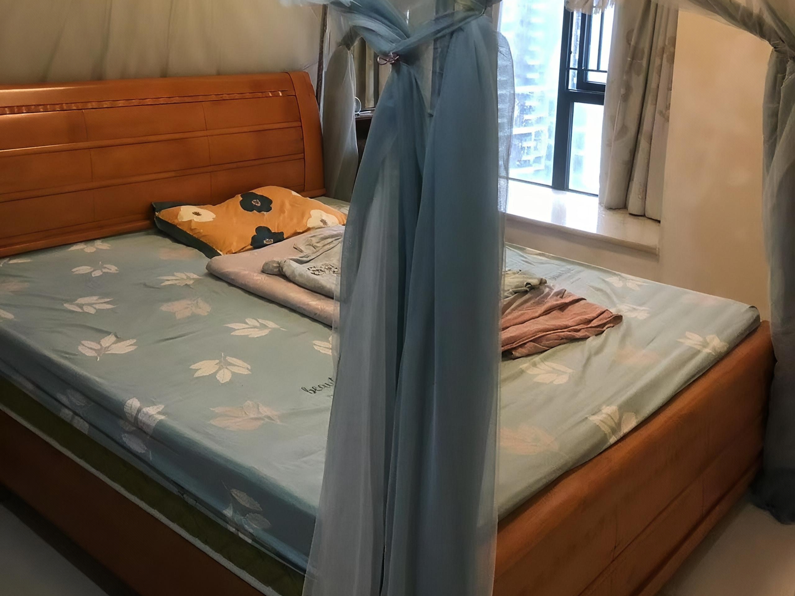 自住新装修，家电齐全拎包入住