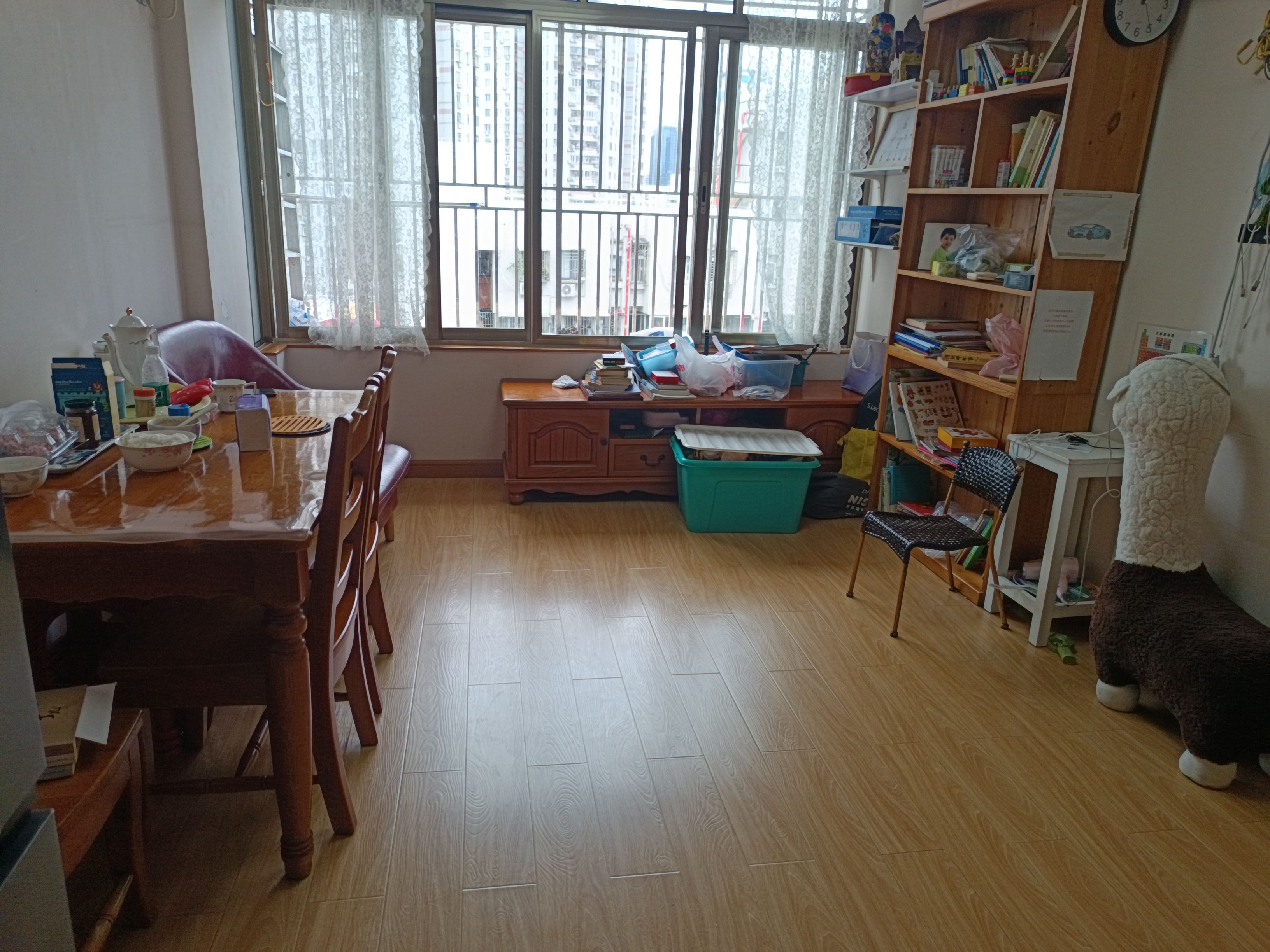 长城大厦客厅-1
