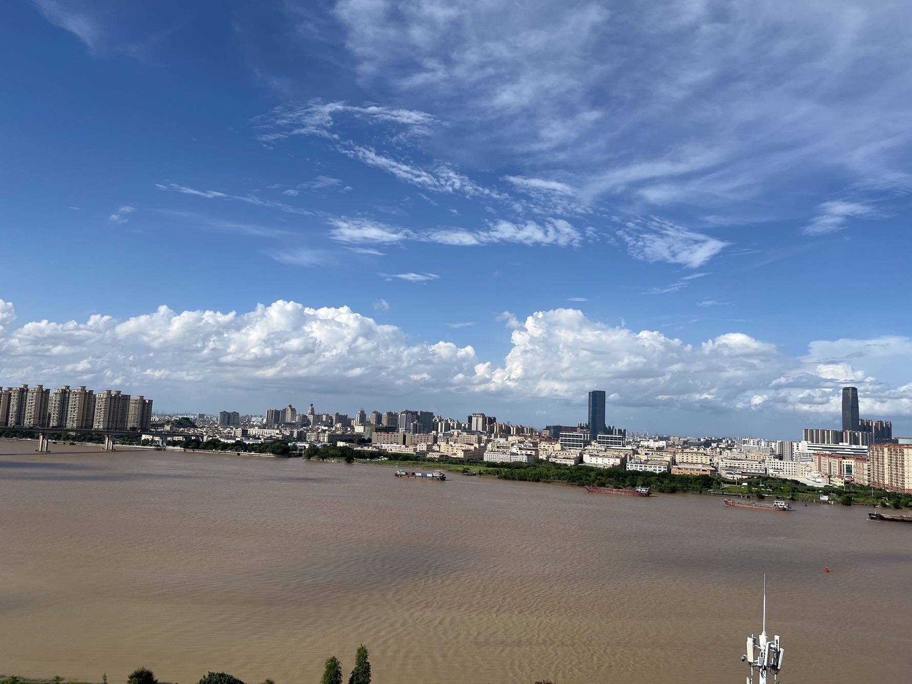 全新大三房两卫，270江景景观，靓楼层，随时看房-珠海星悦湾领江花园租房
