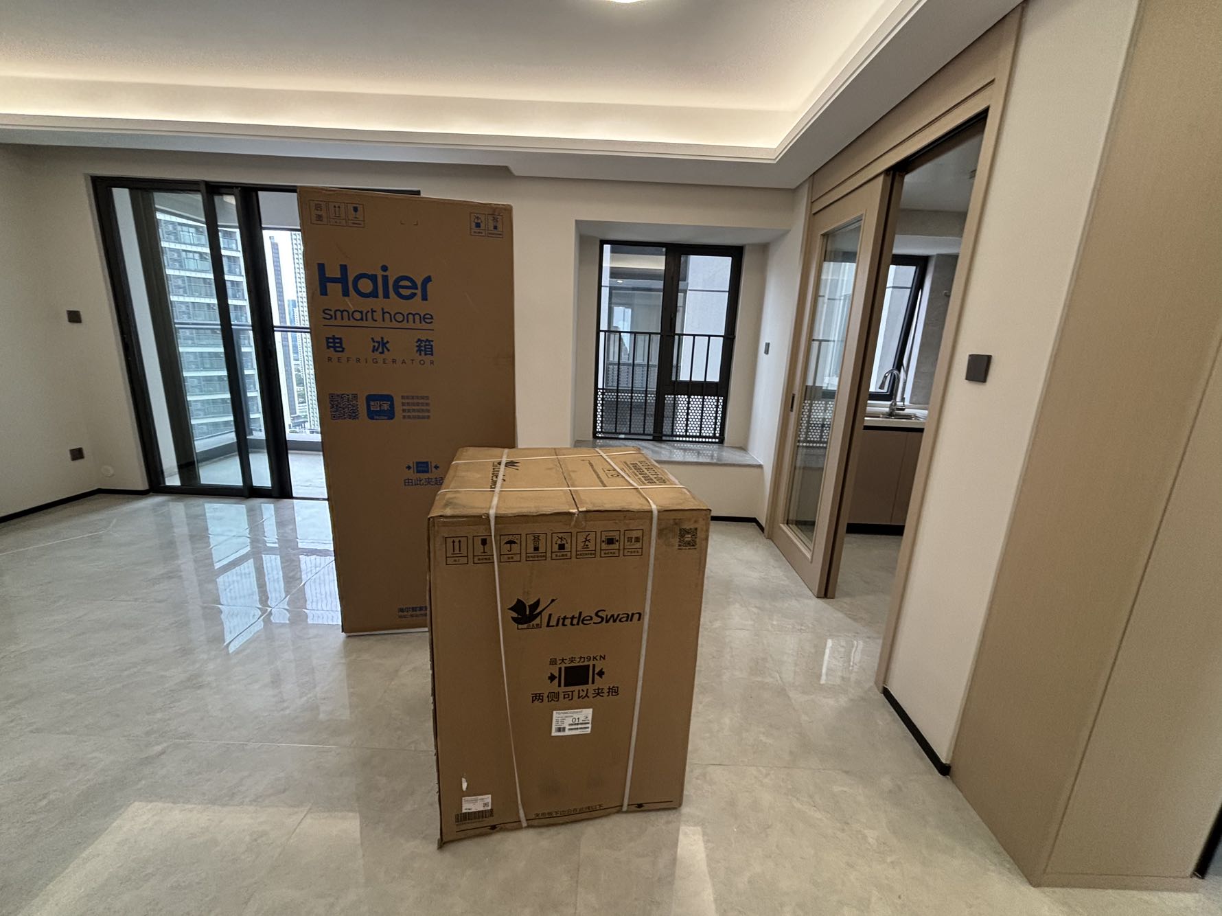 保利明玥澜岸客厅-1