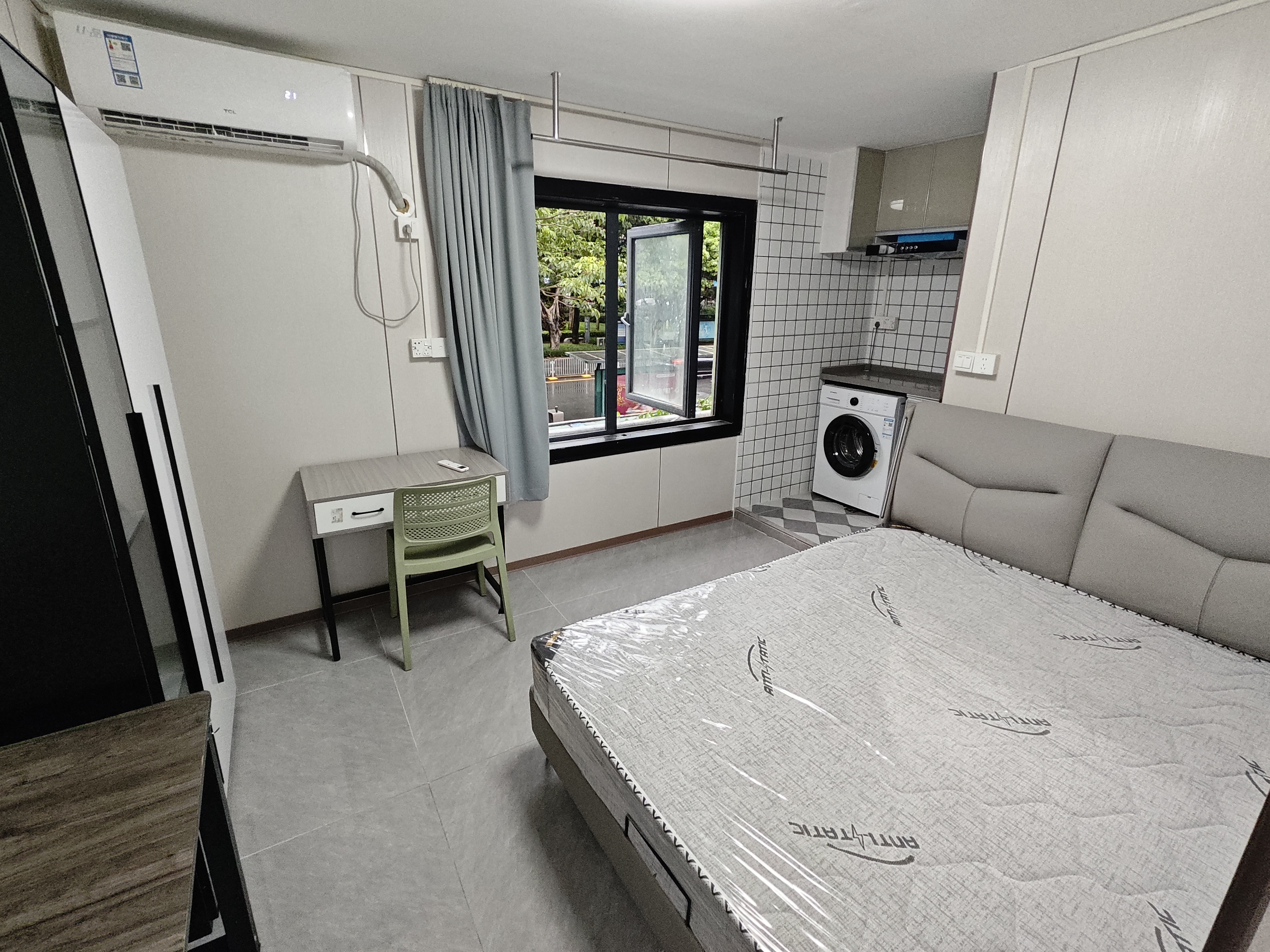 莲城花园南1室1厅35m²