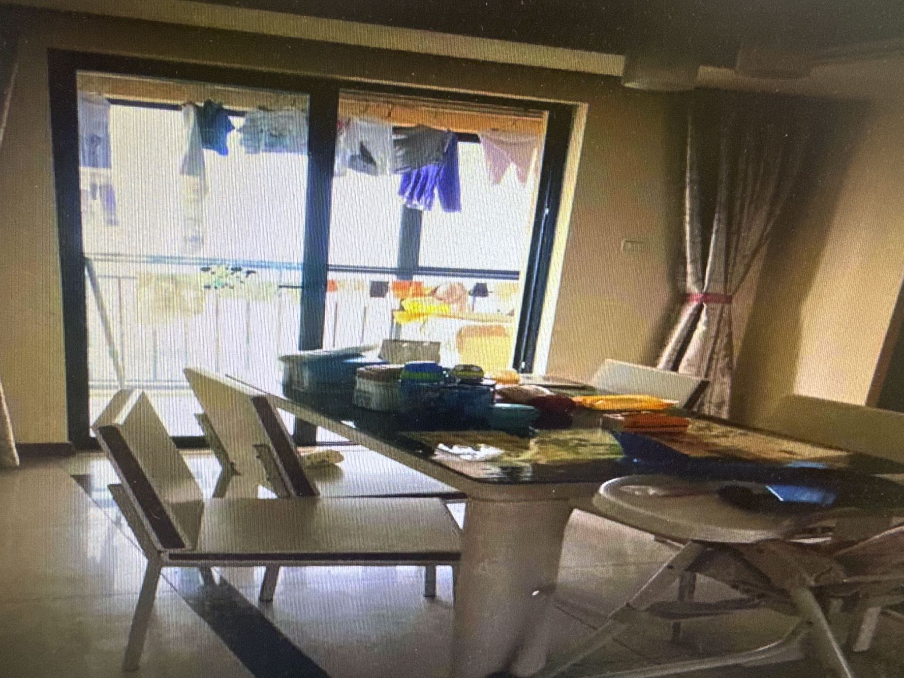 中海西岸华府客厅-1