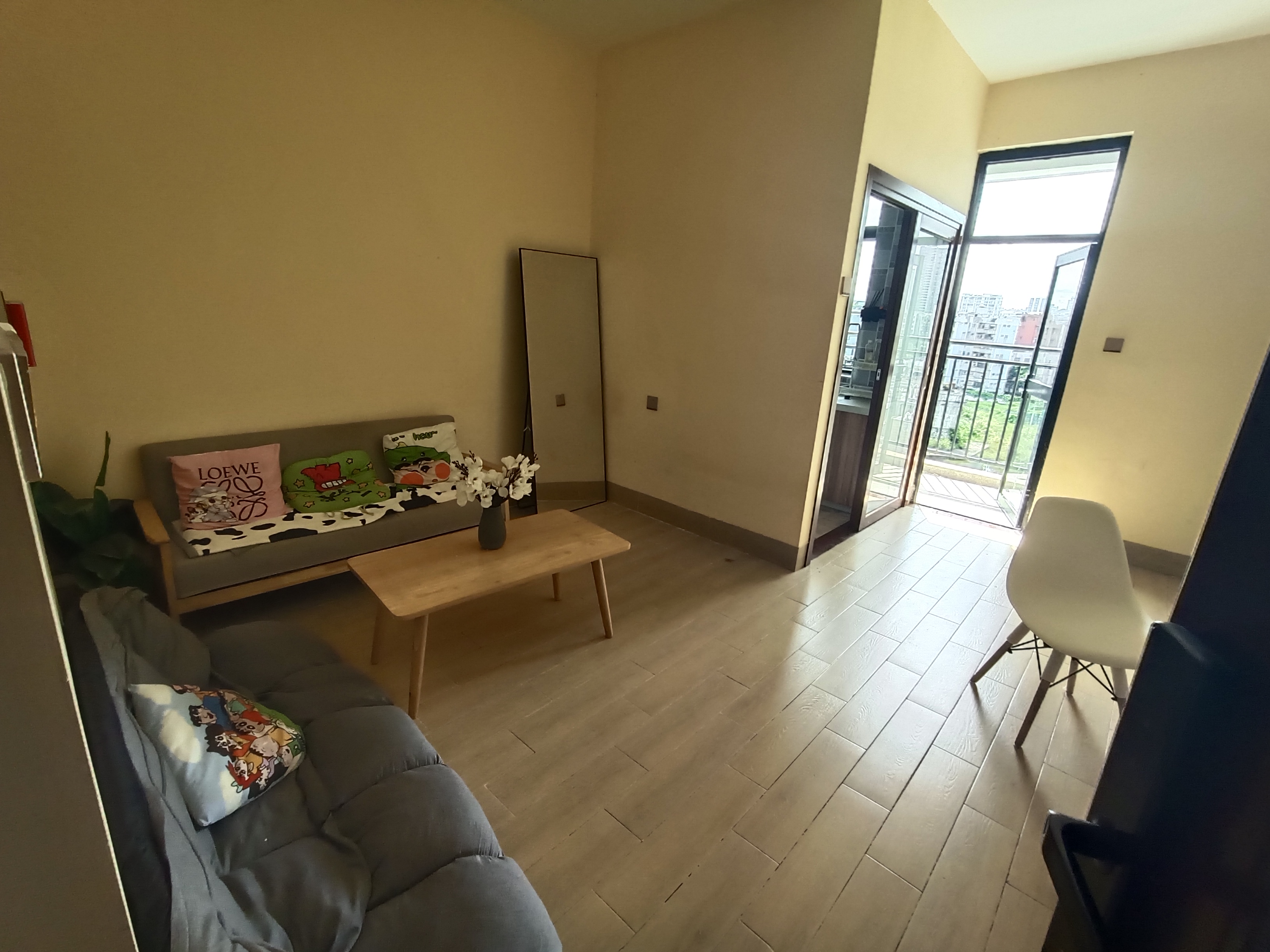招商花园城二期南北精装3室1厅87.7m²