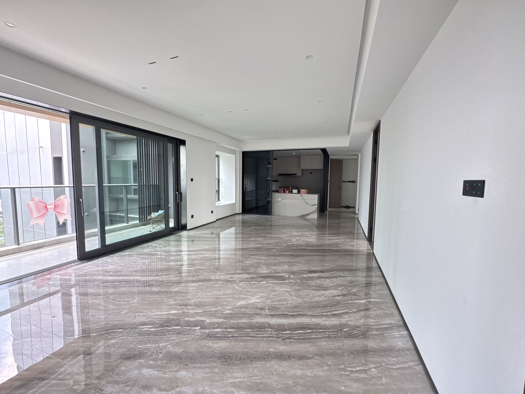 一湾臻邸客厅-1