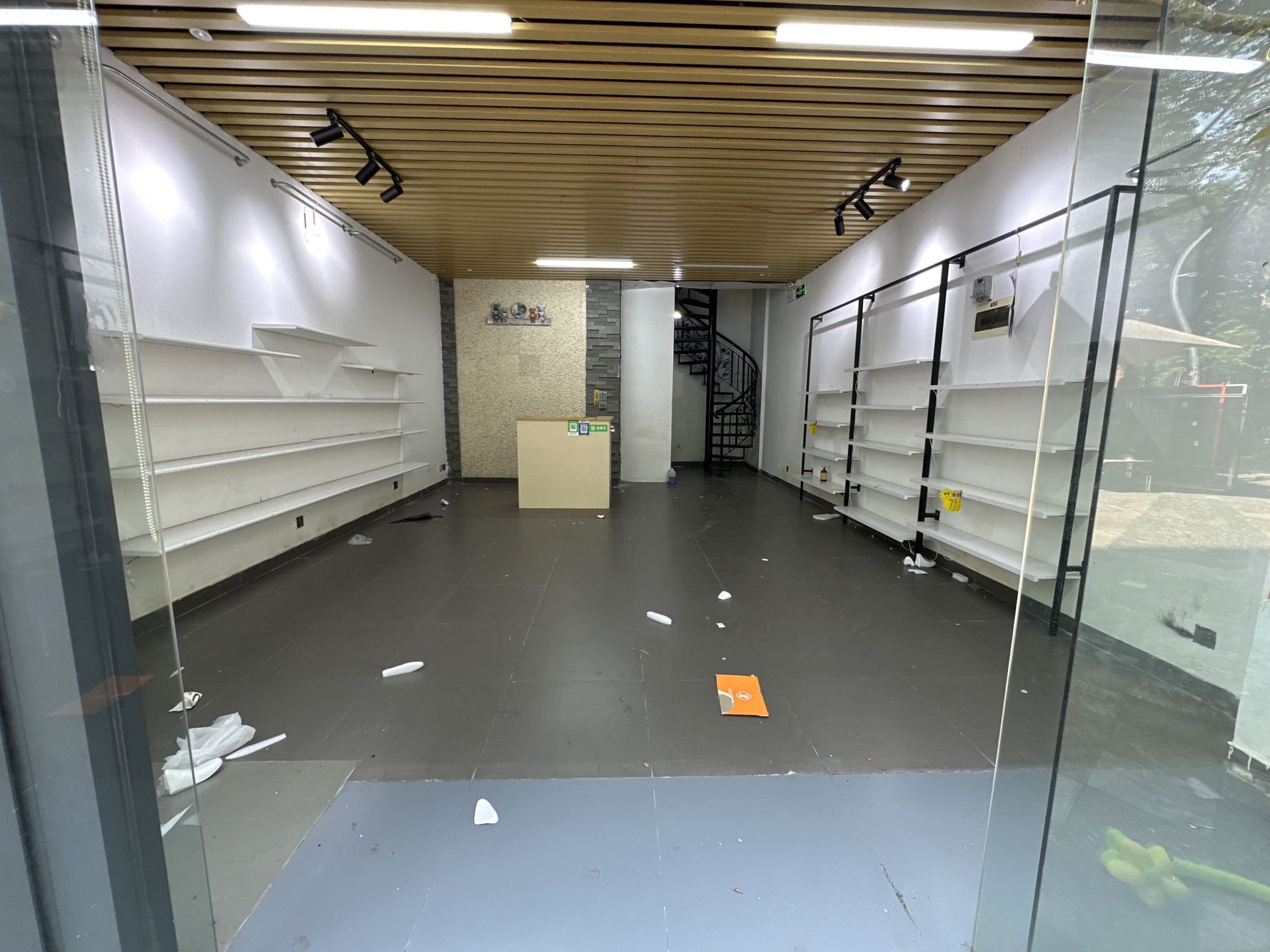 朝阳里雅苑客厅-1