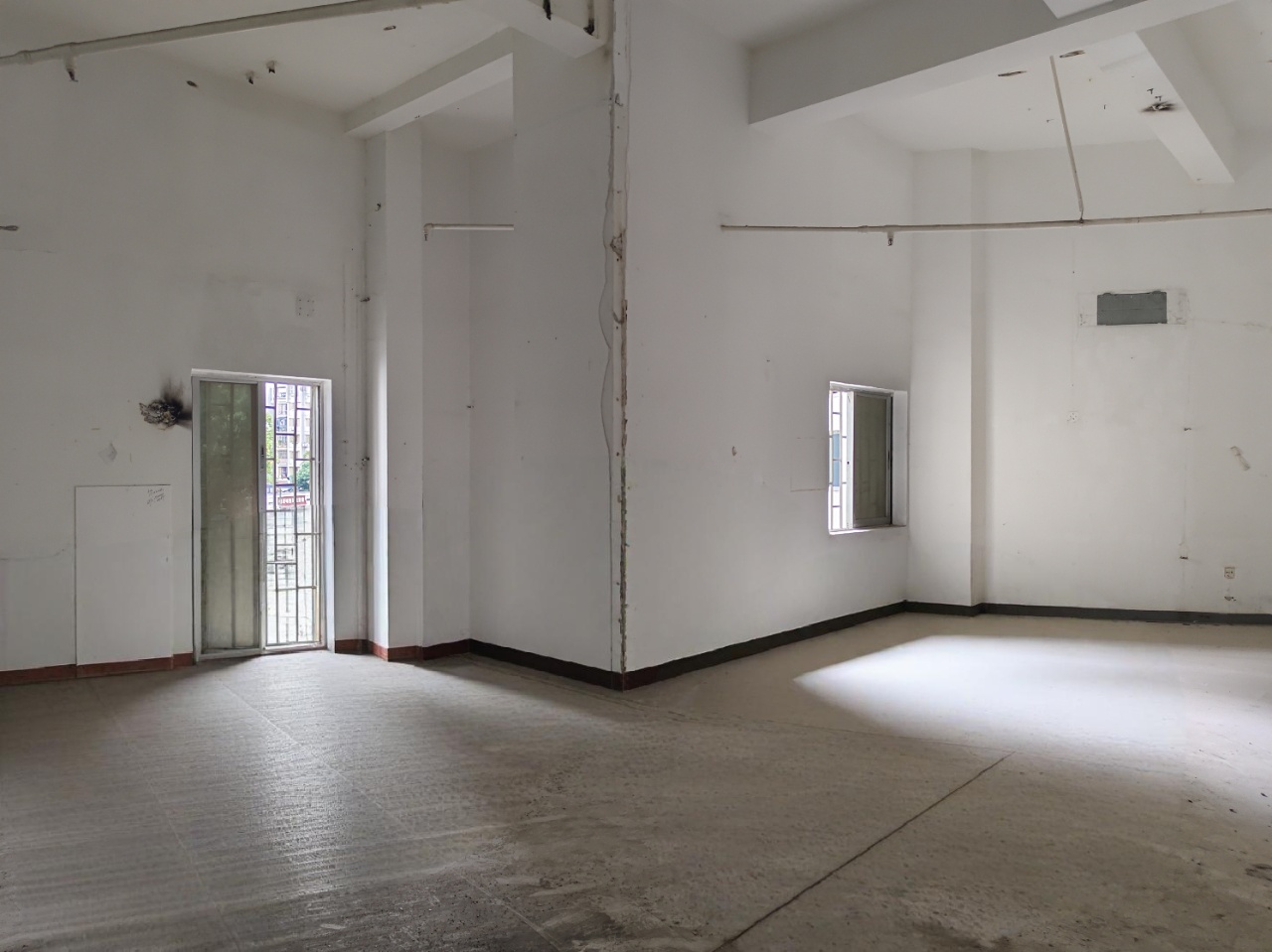湖景花园 南 普装 1室 130m²-江门湖景花园租房