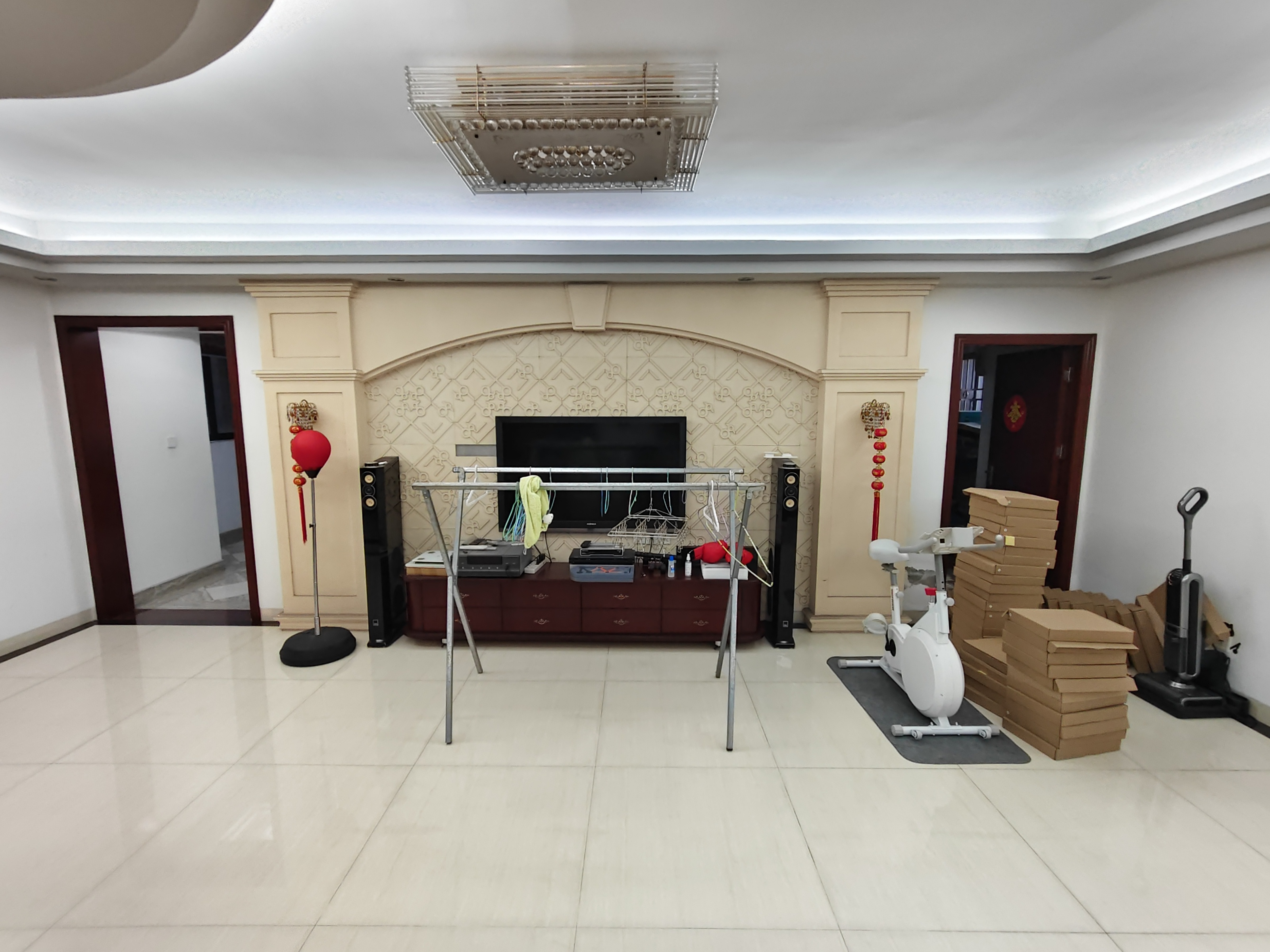 深业东城上邸客厅-2