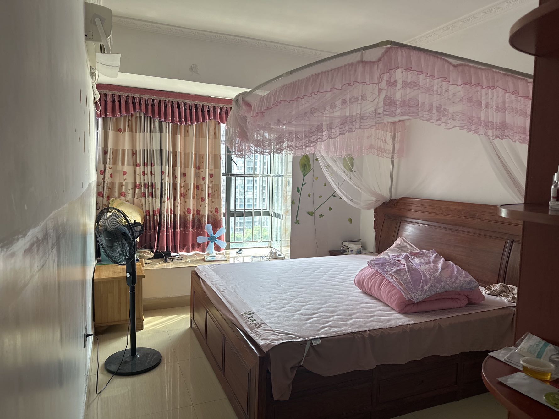 全屋子红木家具-中山南宝大厦二手房