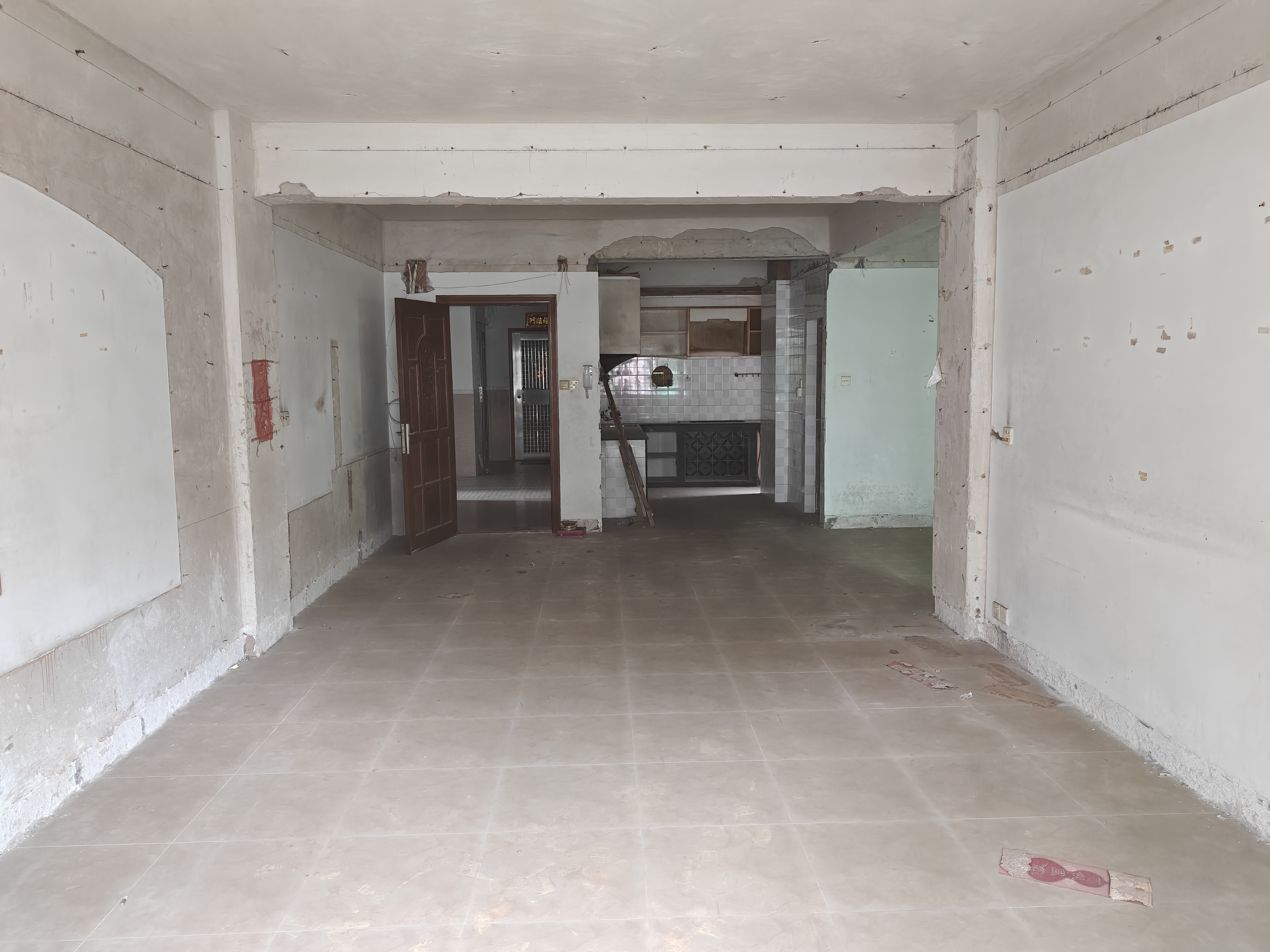 东区南盛花园，业主诚心出售！！！