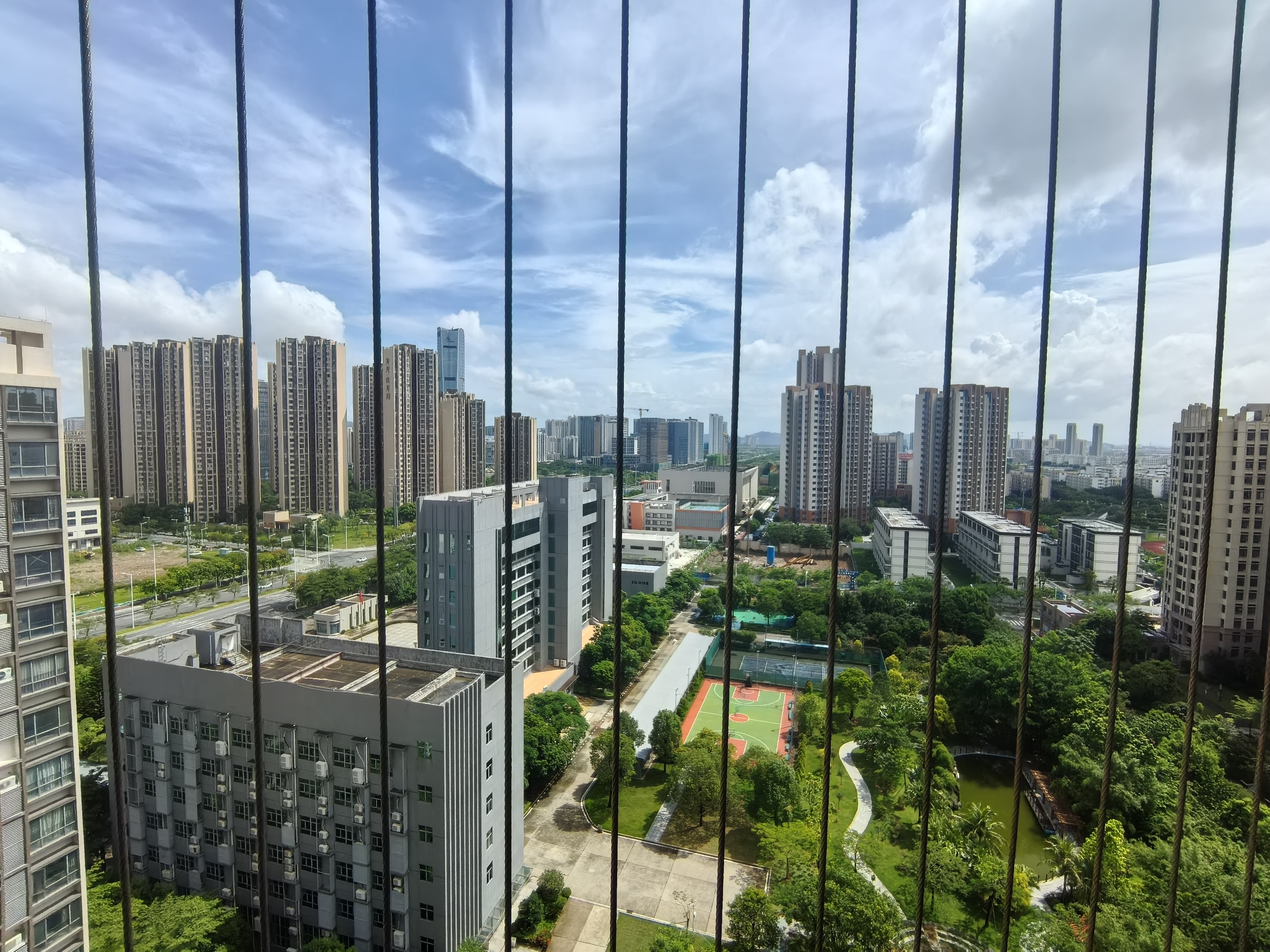 业主诚心出租-深圳鸿泰西岸中央租房
