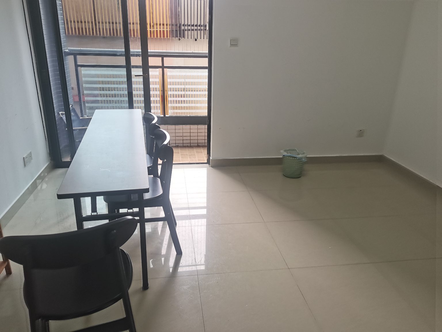 看房联系我，业主委托我出租，精装修，看房方便，-中山中泰艺术名庭租房