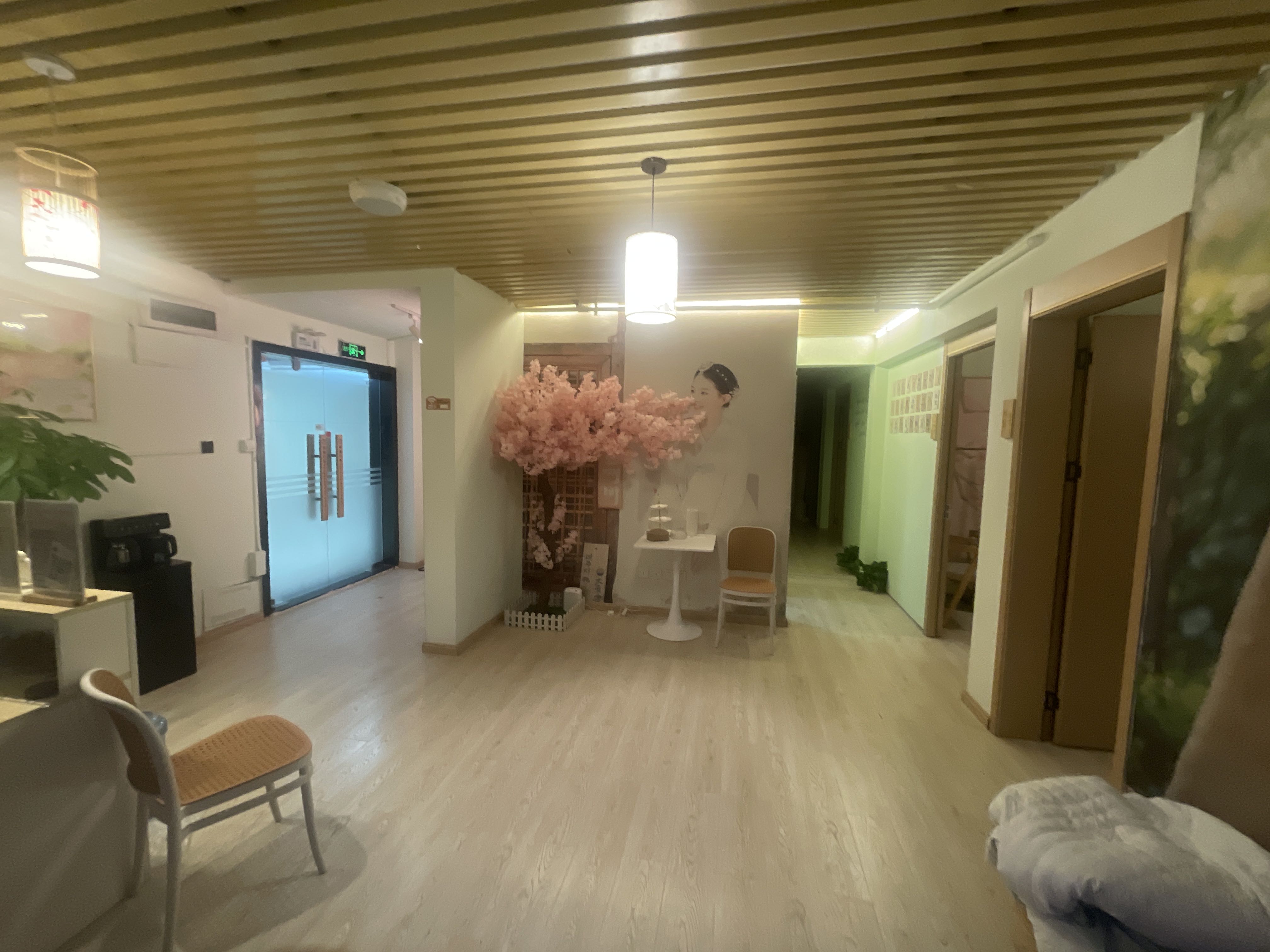 魅力时代花园 写字楼 130㎡-江门魅力时代花园租房