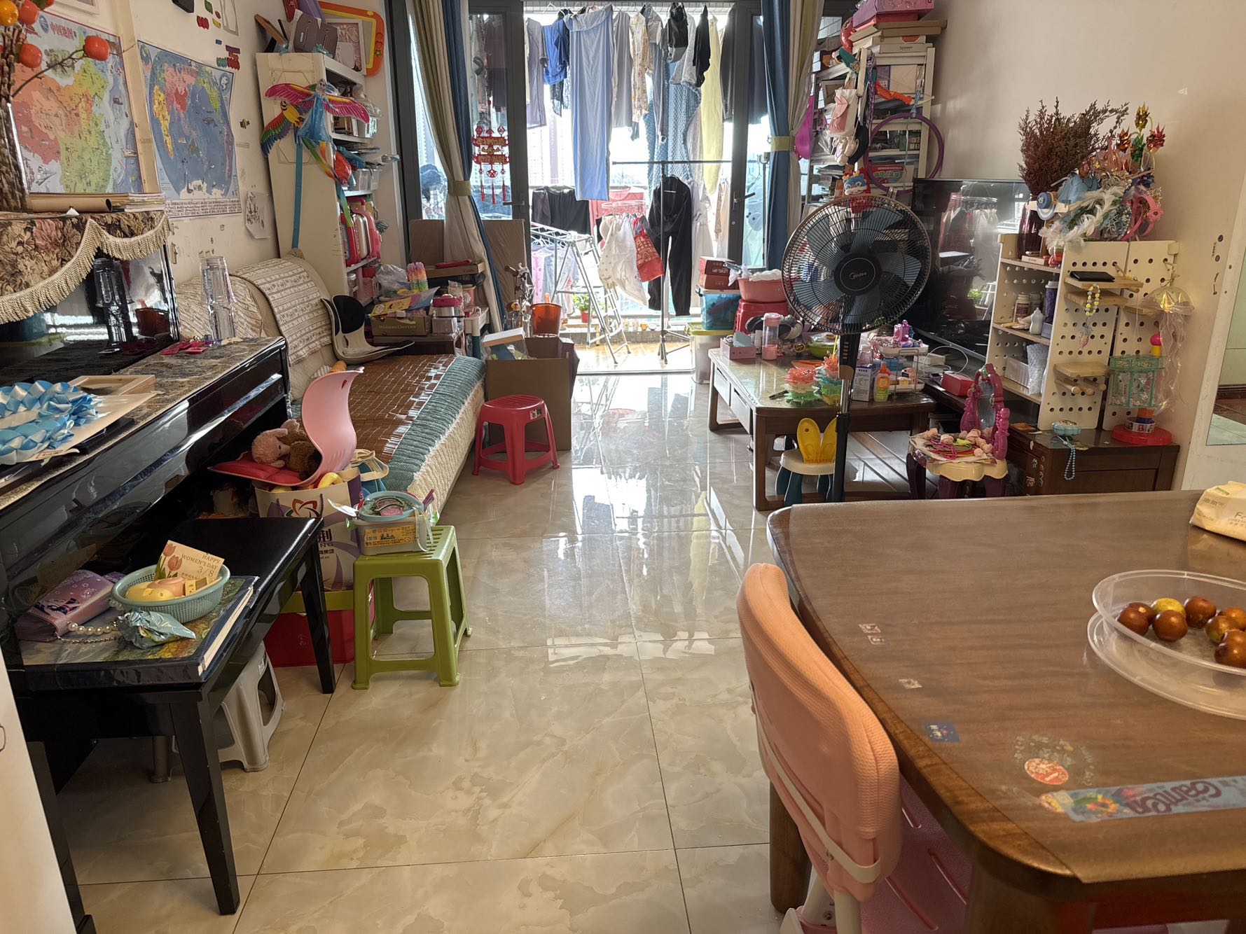 楼下沃尔玛，空中花园，户型方正