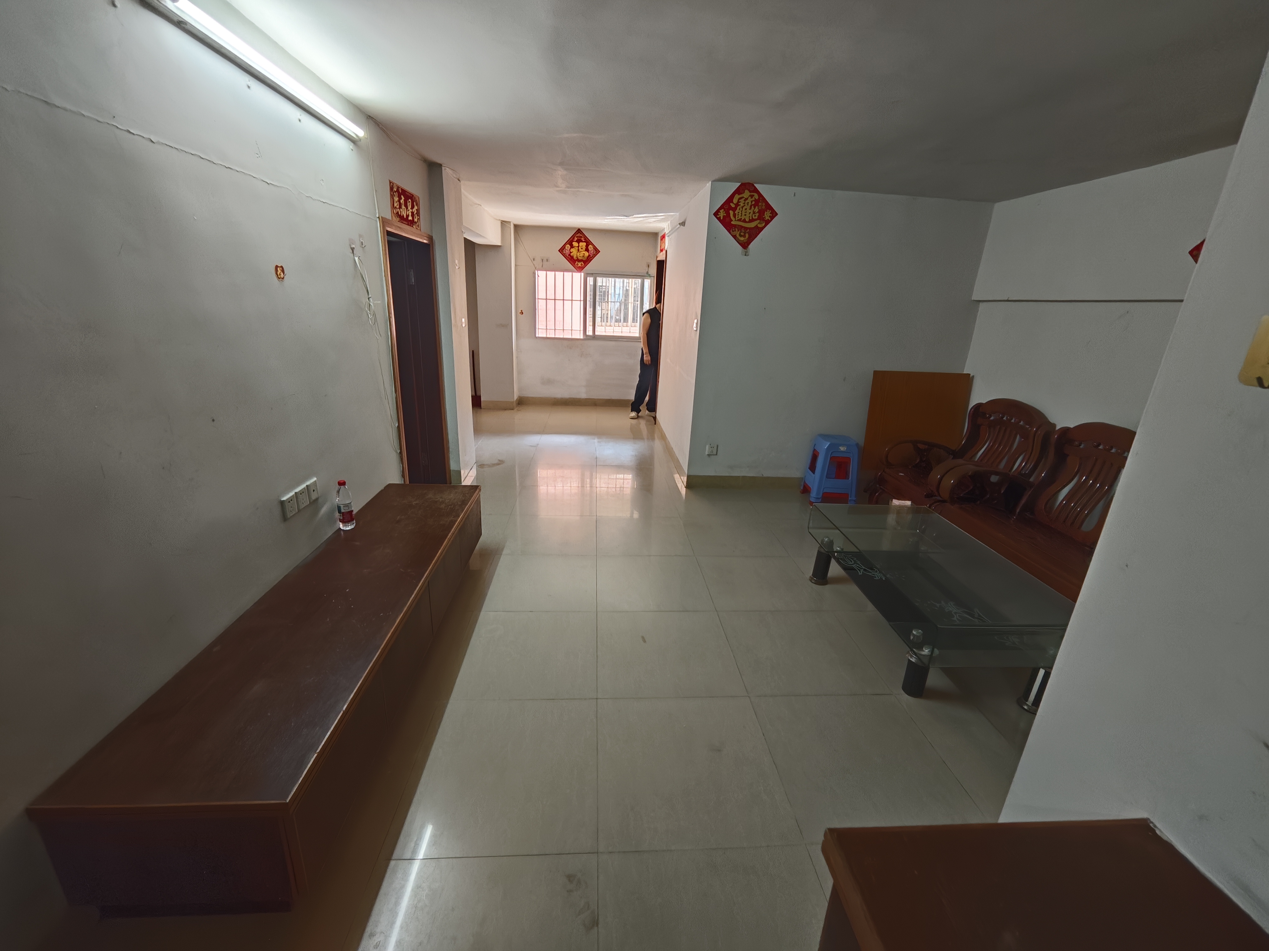 育才路南普装3室2厅62m²-江门育才路租房