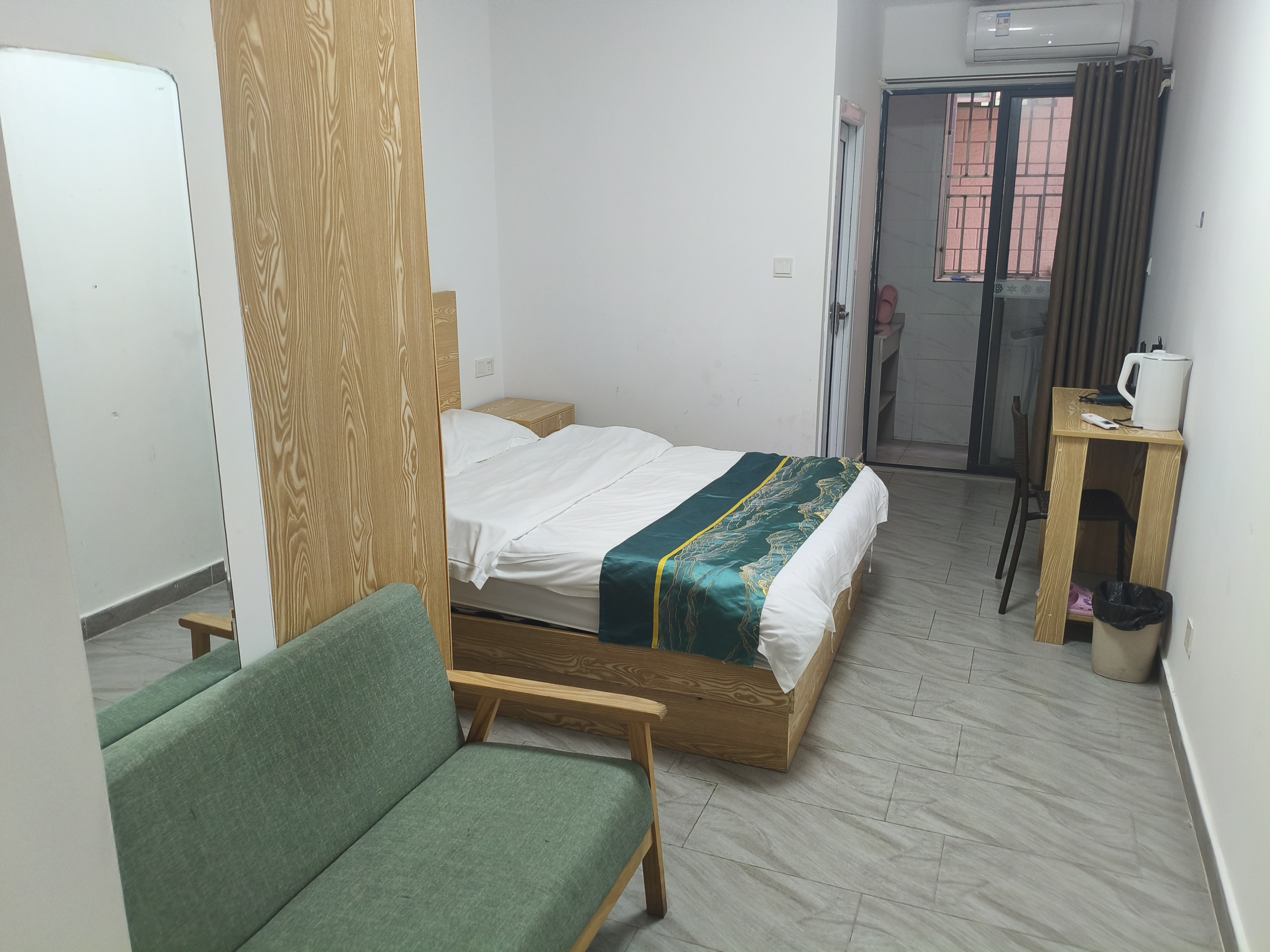 上梅林新村 1房0厅1卫 28㎡