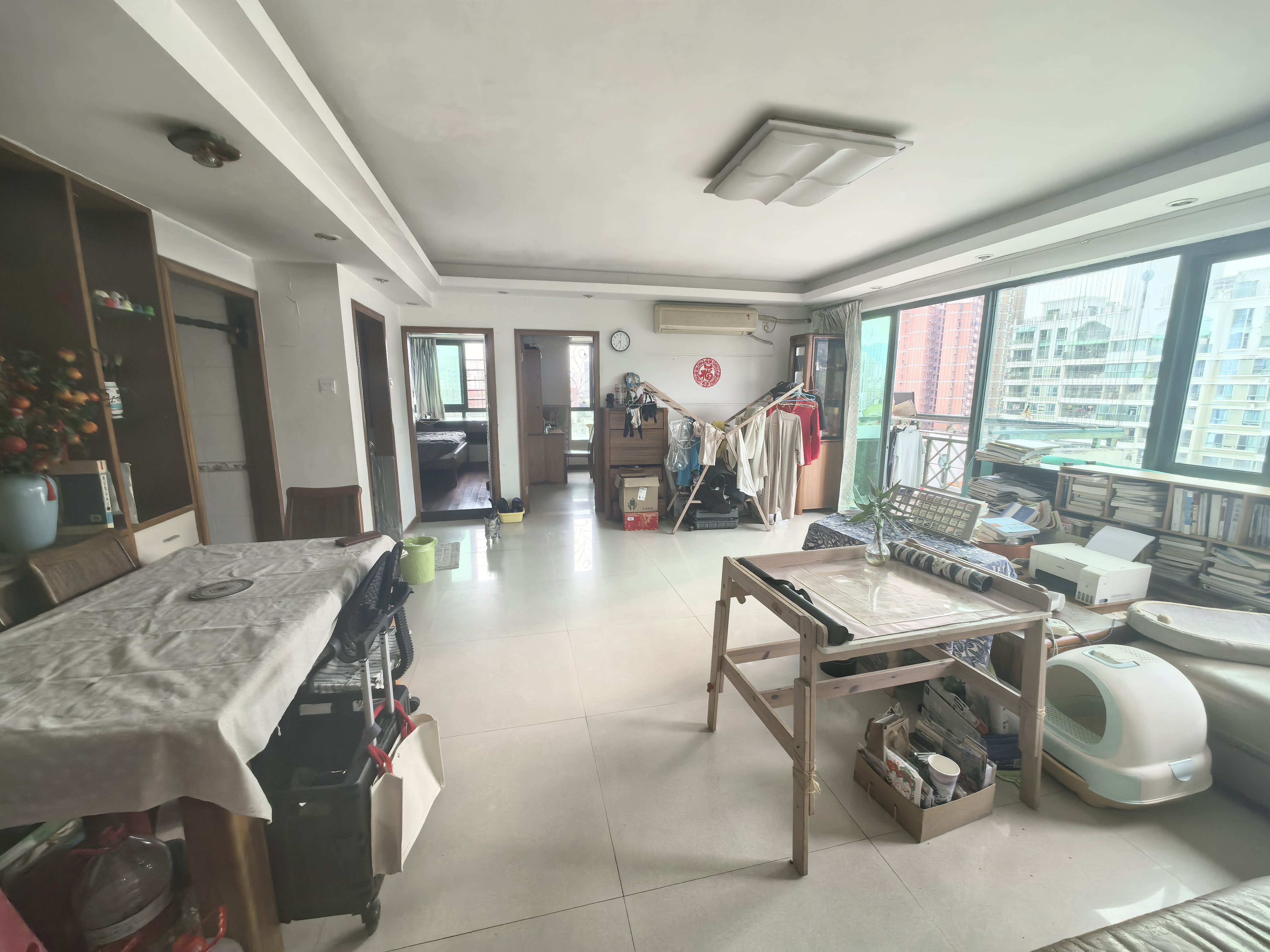 文伟阁三房两卫出租，业主自住状态保养很不错，家电家私都有的-中山润裕山景豪苑租房