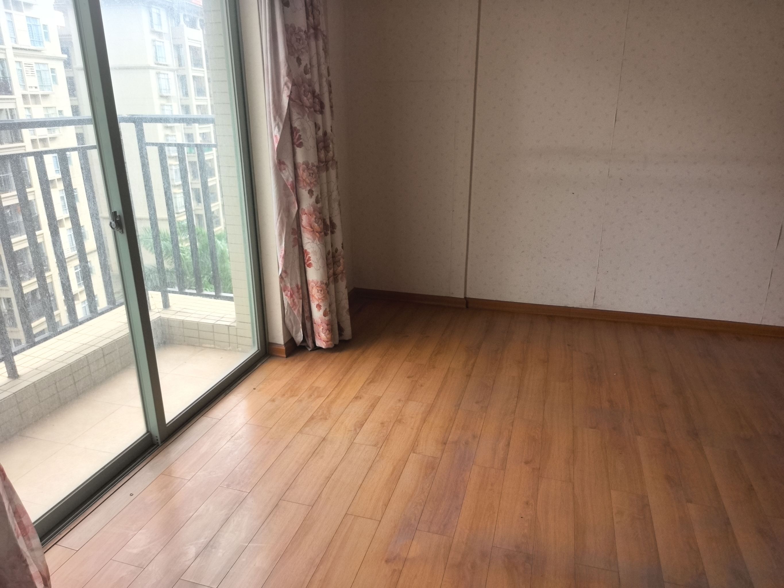 朝阳花地花园 3房2厅2卫 139.5㎡-佛山朝阳花地花园租房