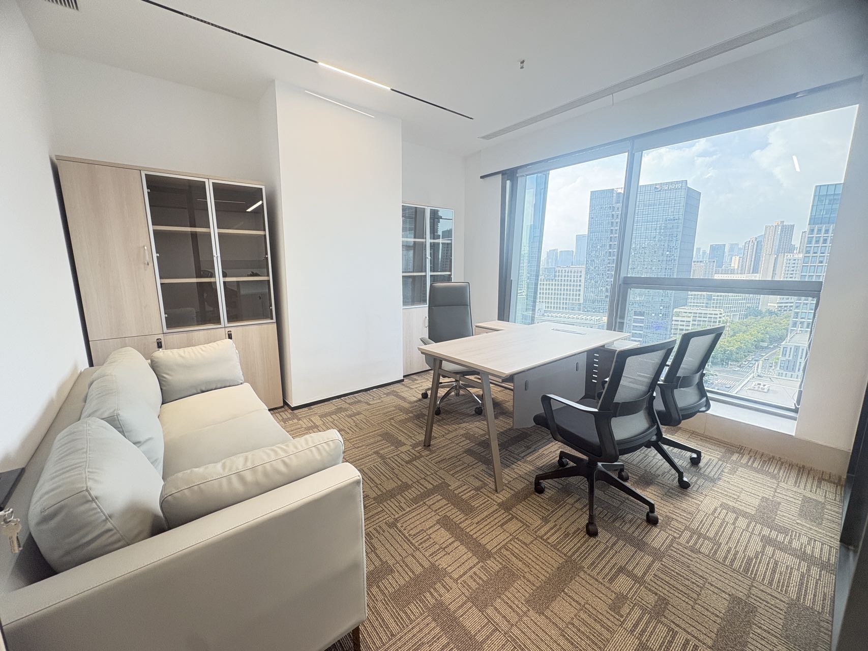 A8音乐大厦 写字楼 180㎡