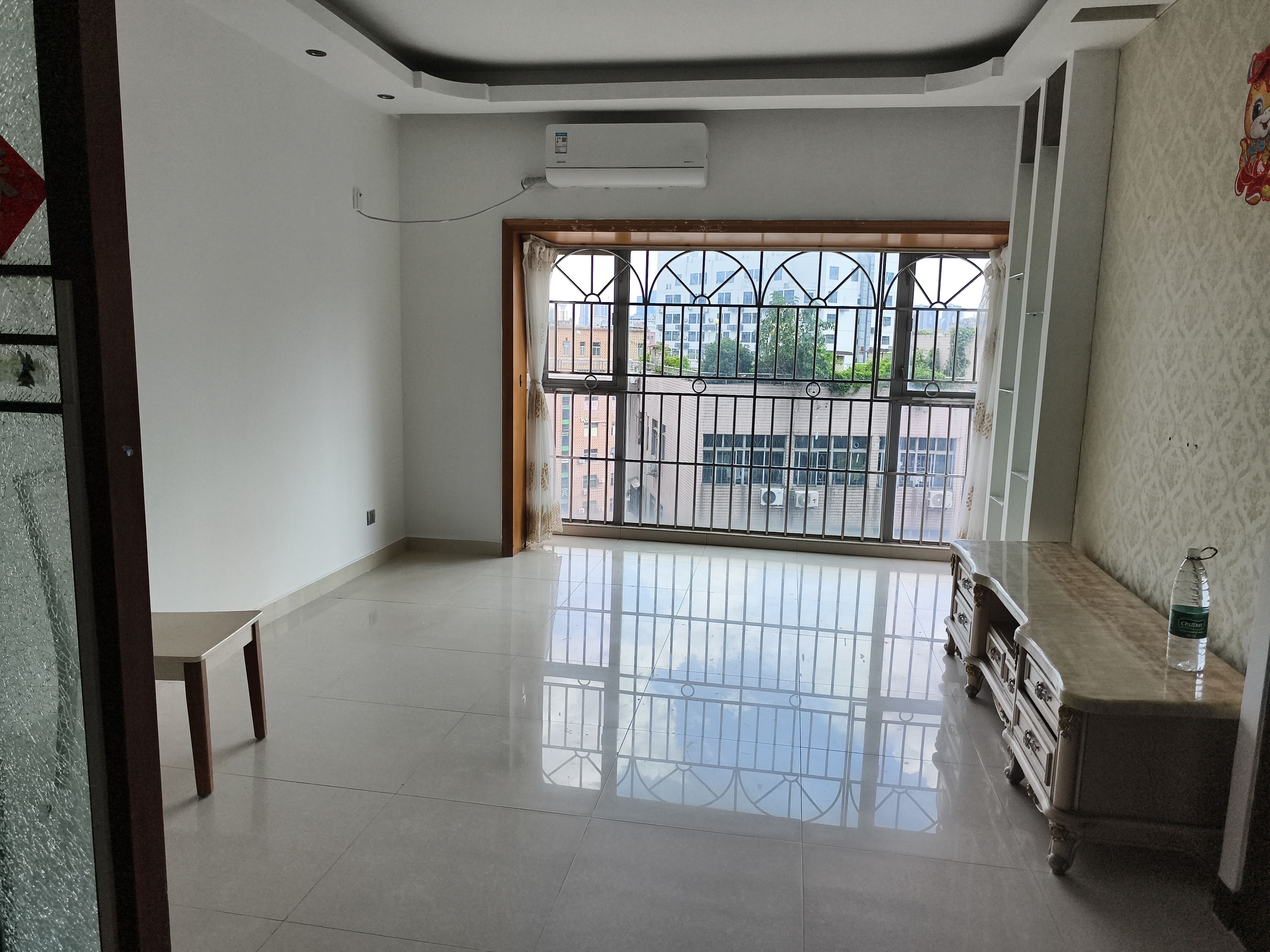 美杜兰华庭南北普装3室2厅104.09m²-中山美杜兰华庭租房