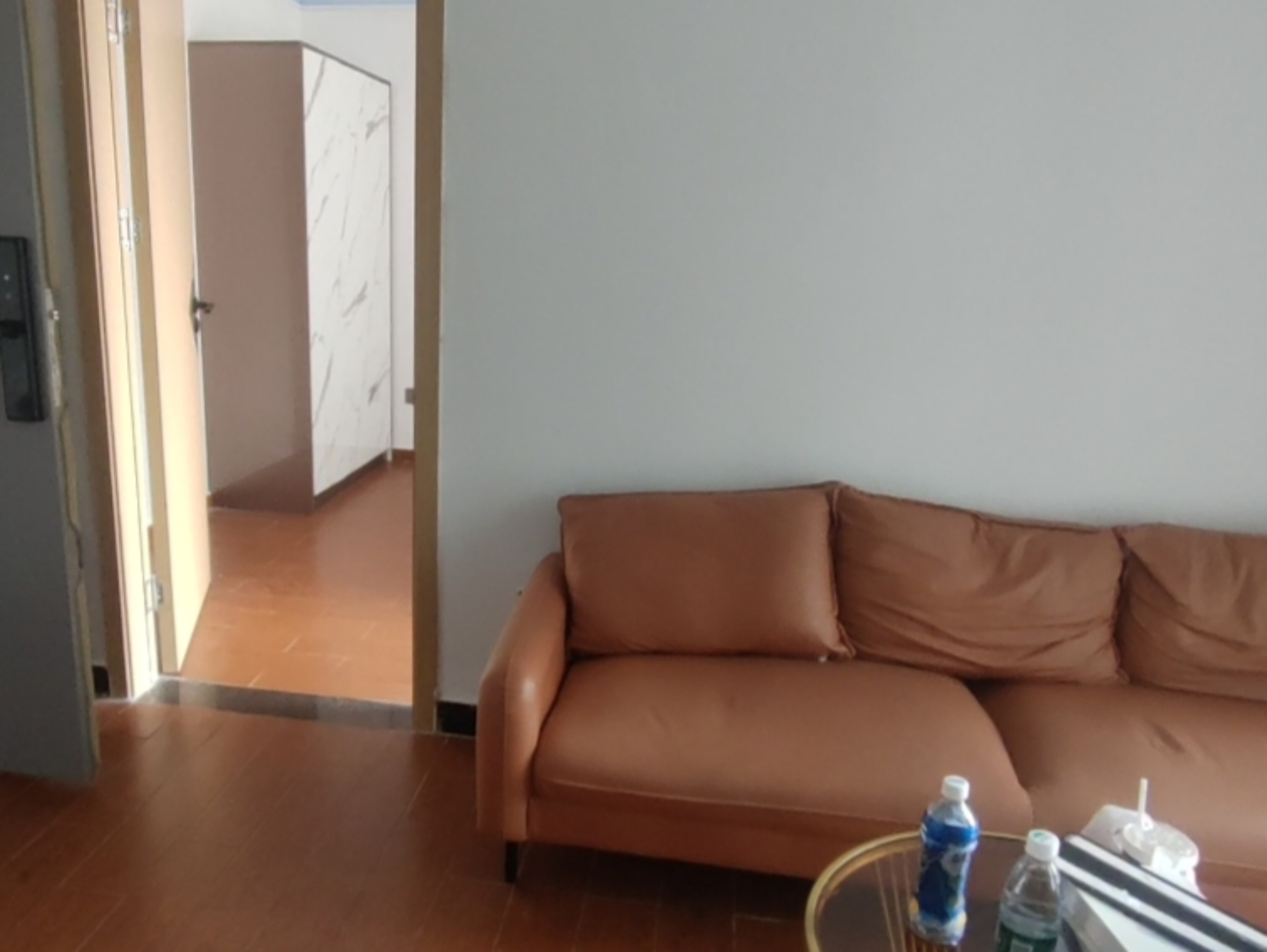 西格公寓，精装修2室1厅，欢迎随时联系看房！