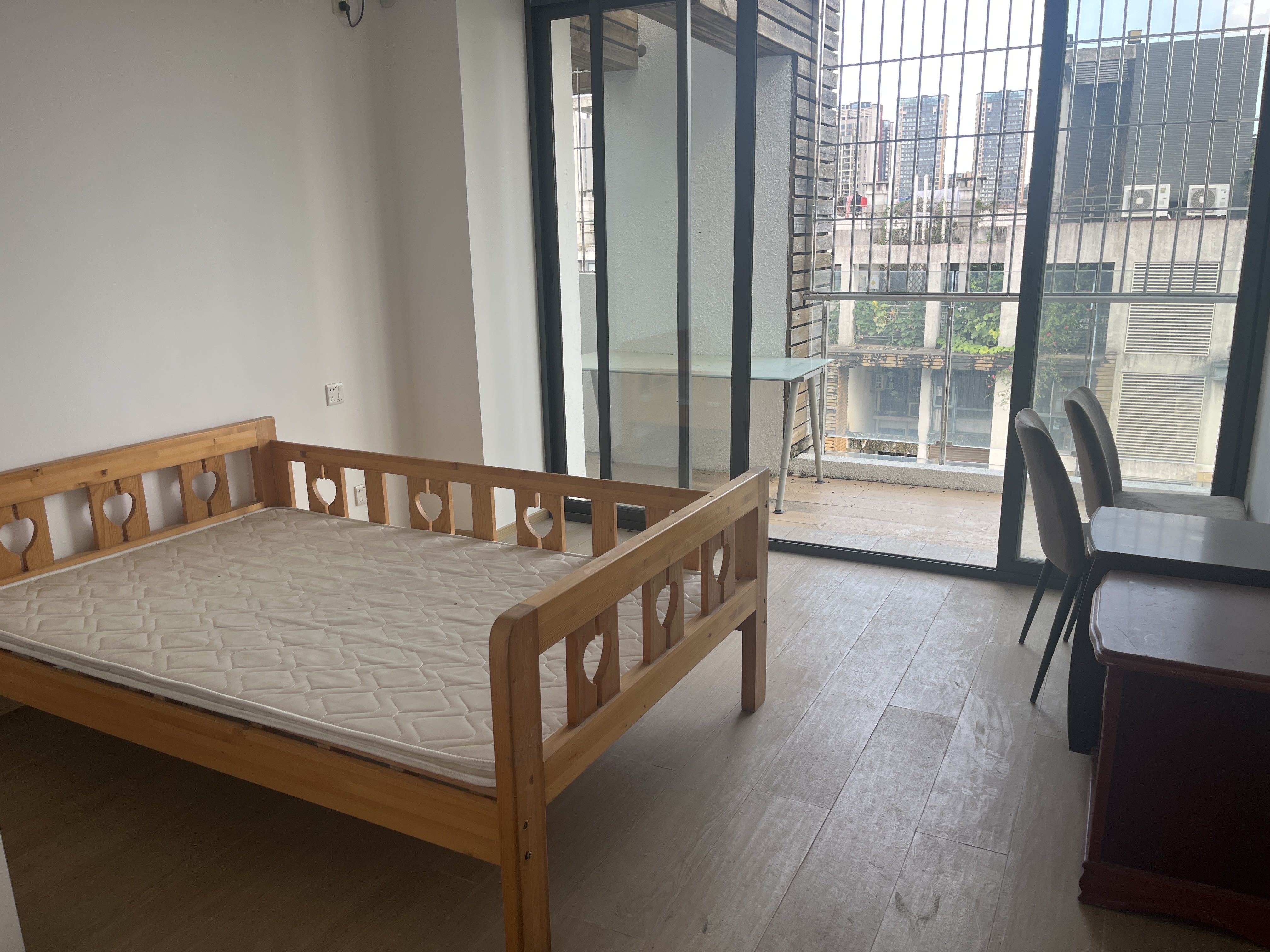 商依山郡花园二期诚心招租-深圳招商依山郡花园二期租房