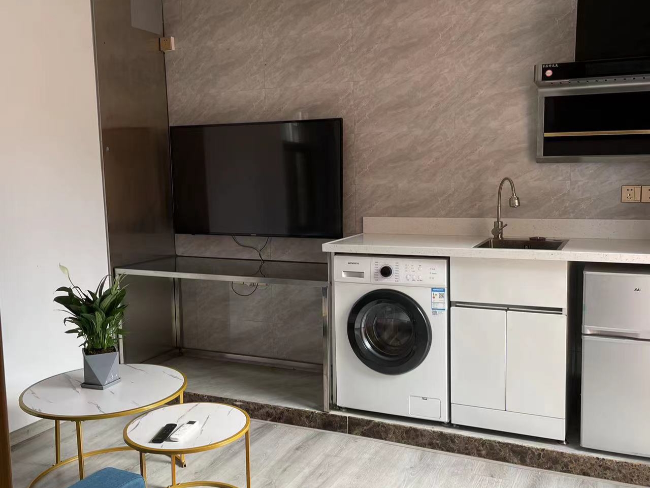 望海楼花园公寓 1房0厅1卫 30㎡