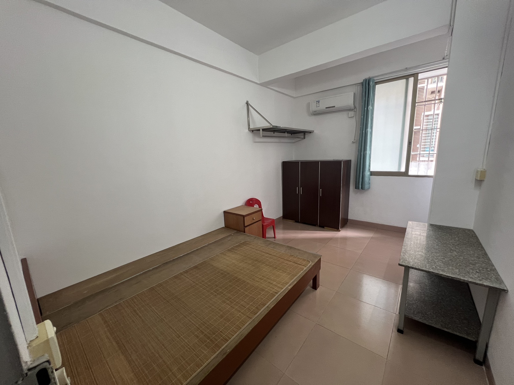 城南接圭里新村 1房0厅1卫 30㎡