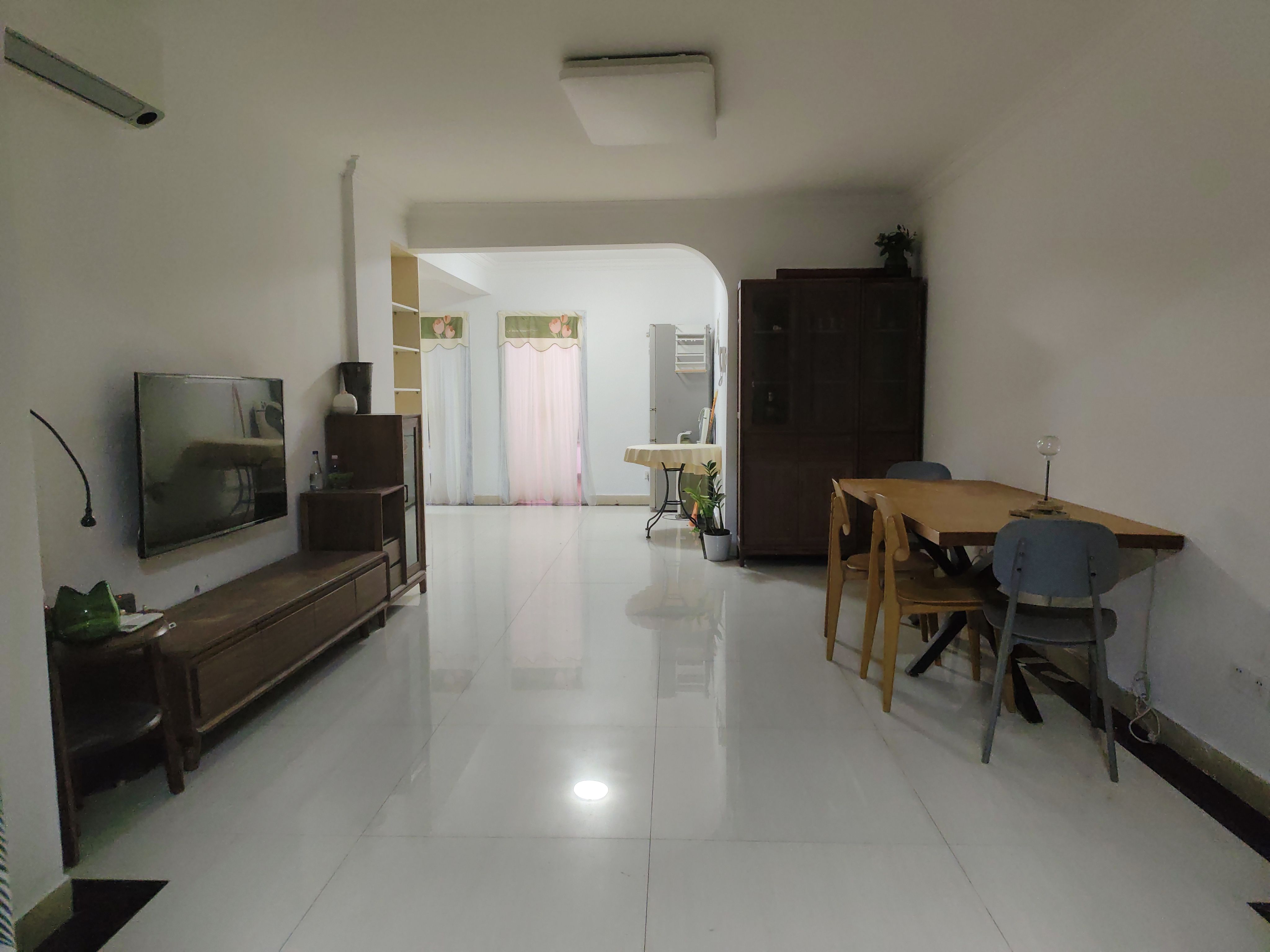 大芬地铁口精装房出租