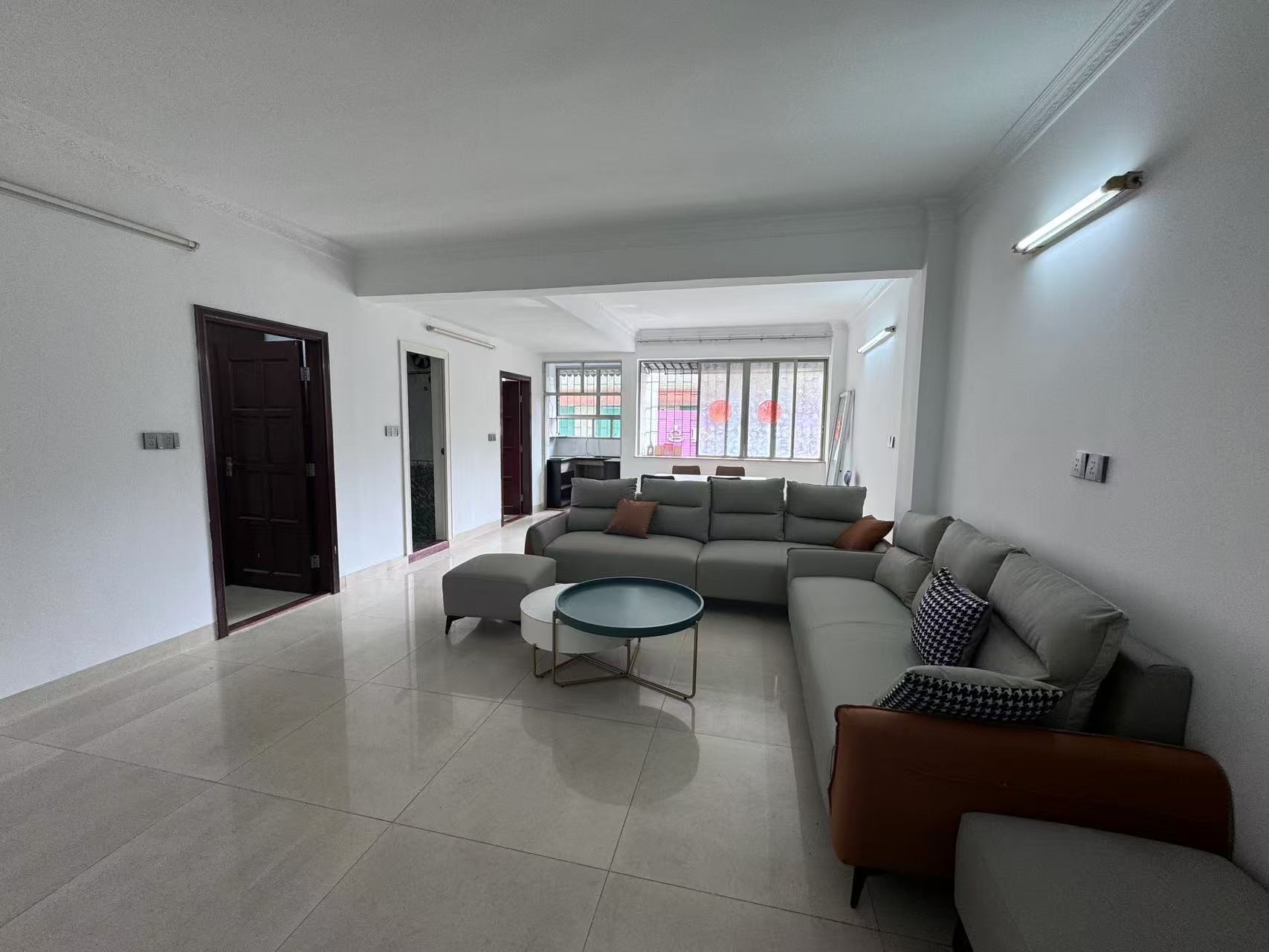 东庆南路 2房2厅1卫 70㎡