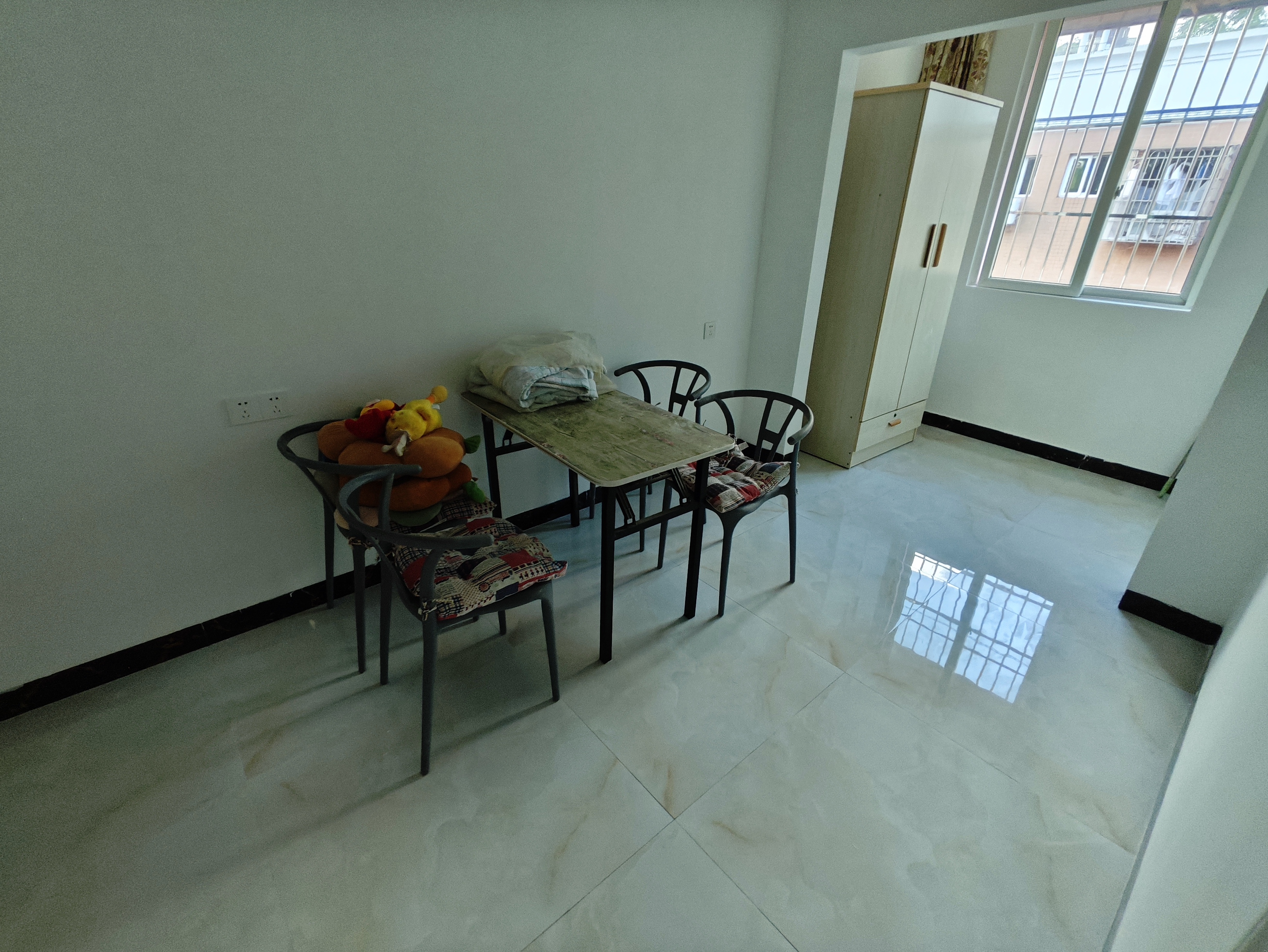 菁英领地，方正户型，高楼层，带地面花园，重点学校旁，业主诚售，随时看房！-惠州菁英领地二手房