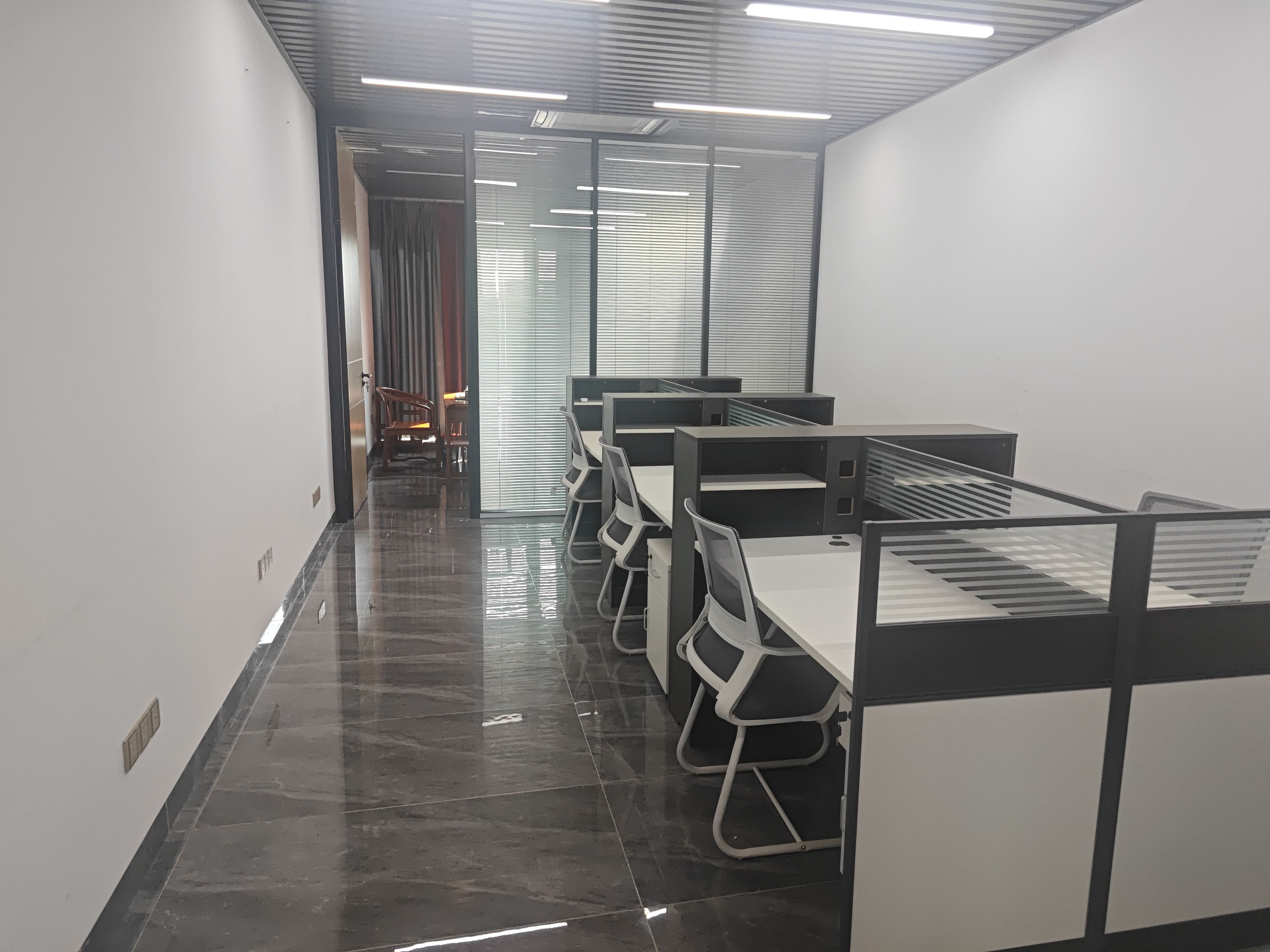 中惠国际大厦 1房1厅0卫 65.14㎡