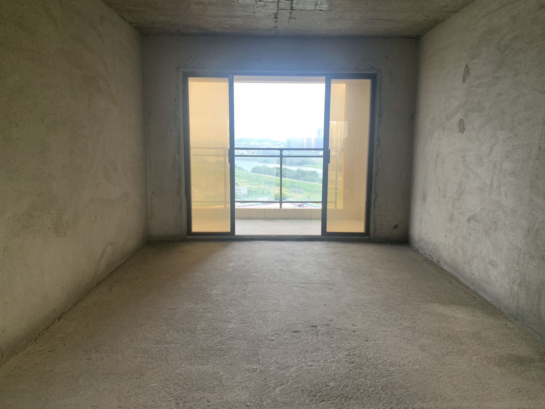 德威江誉城（二期） 4房2厅2卫 115㎡