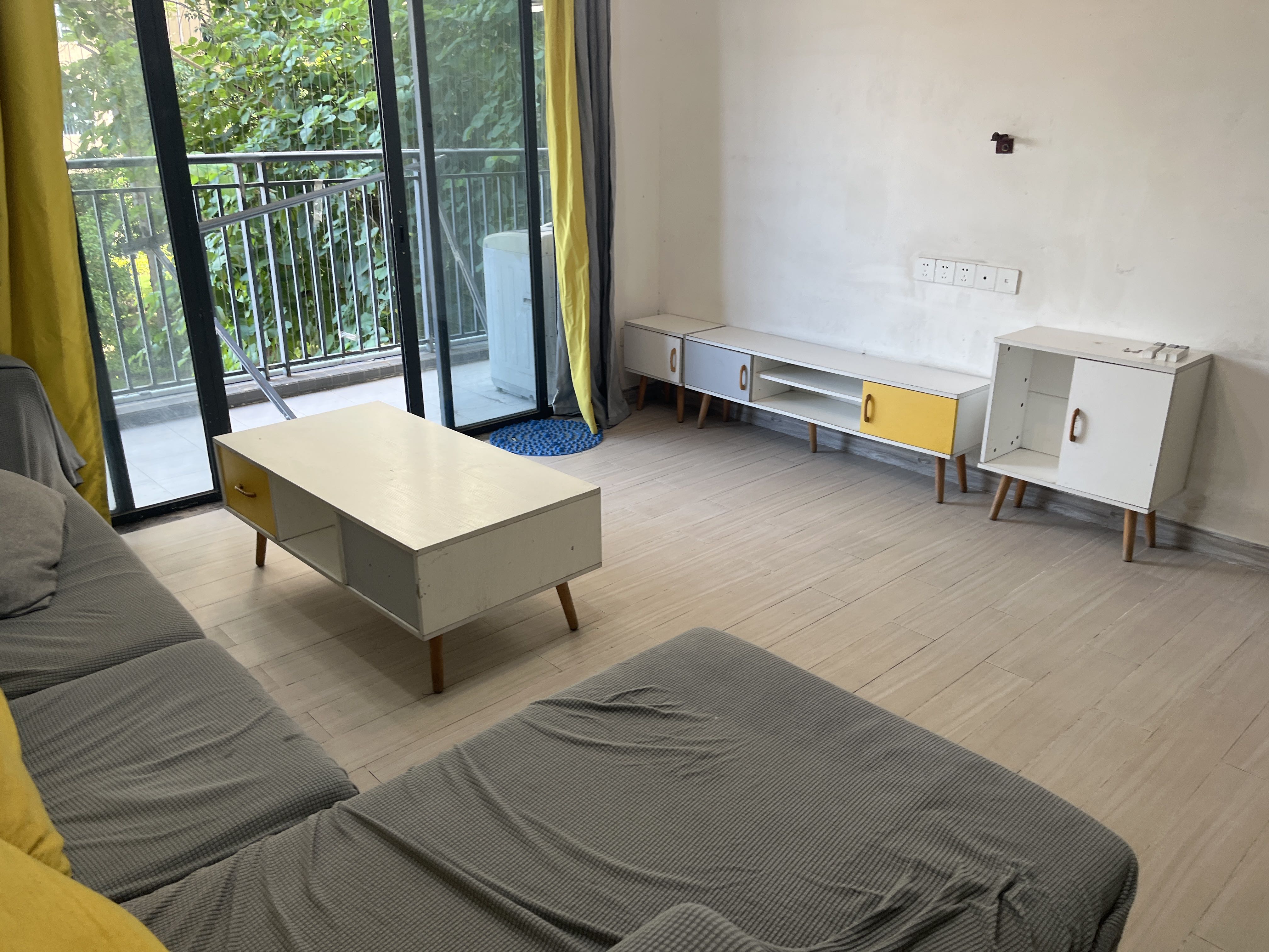 佳诚富鸿花园 4房2厅2卫 118㎡-中山佳诚富鸿花园租房