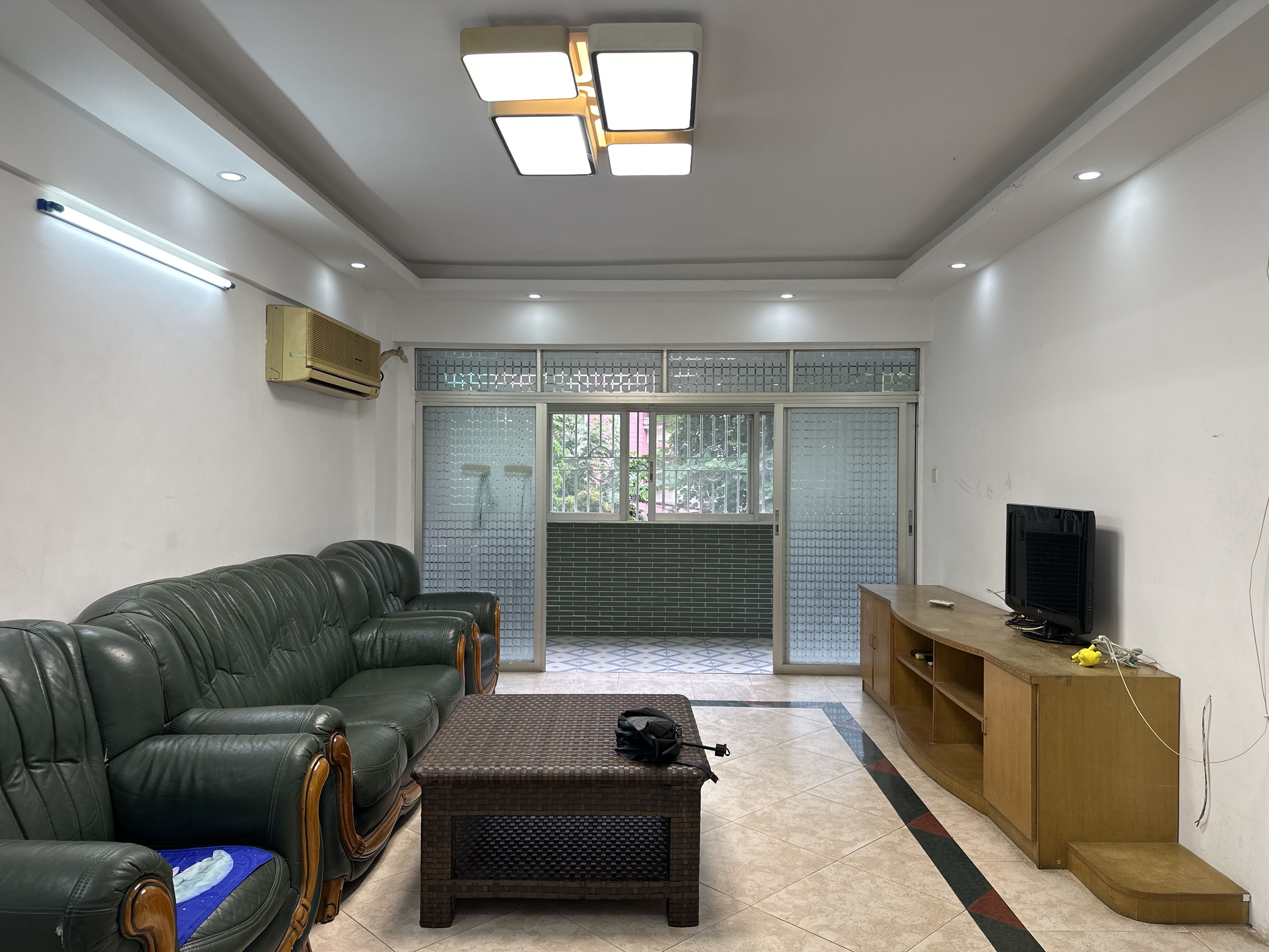 华侨新村 2房2厅1卫 90㎡-江门华侨新村租房