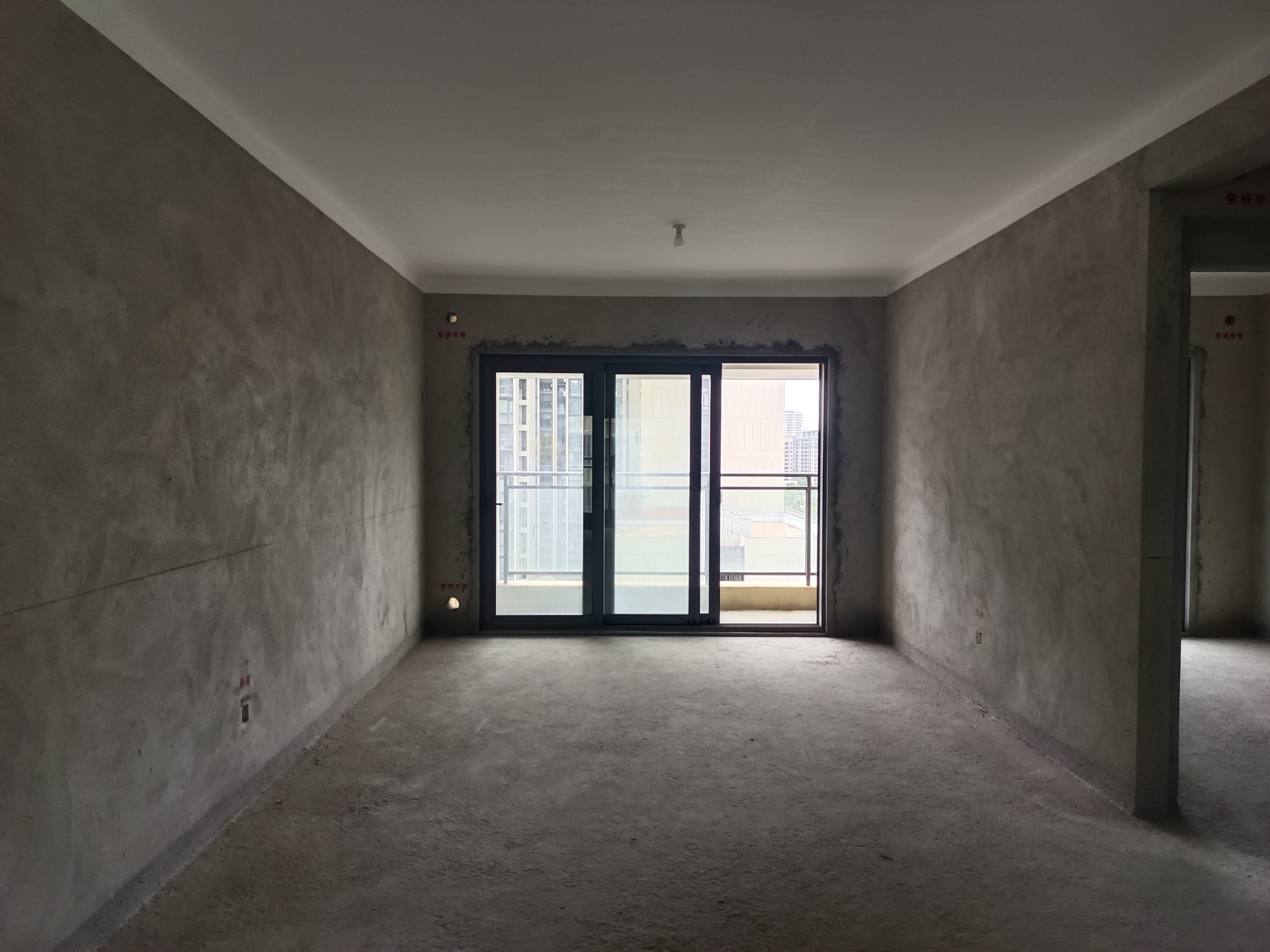 龙湖天玺院，高楼层朝南采光佳，楼龄新物业优，业主诚售，随时看房！-深圳首开龙湖天玺院二手房