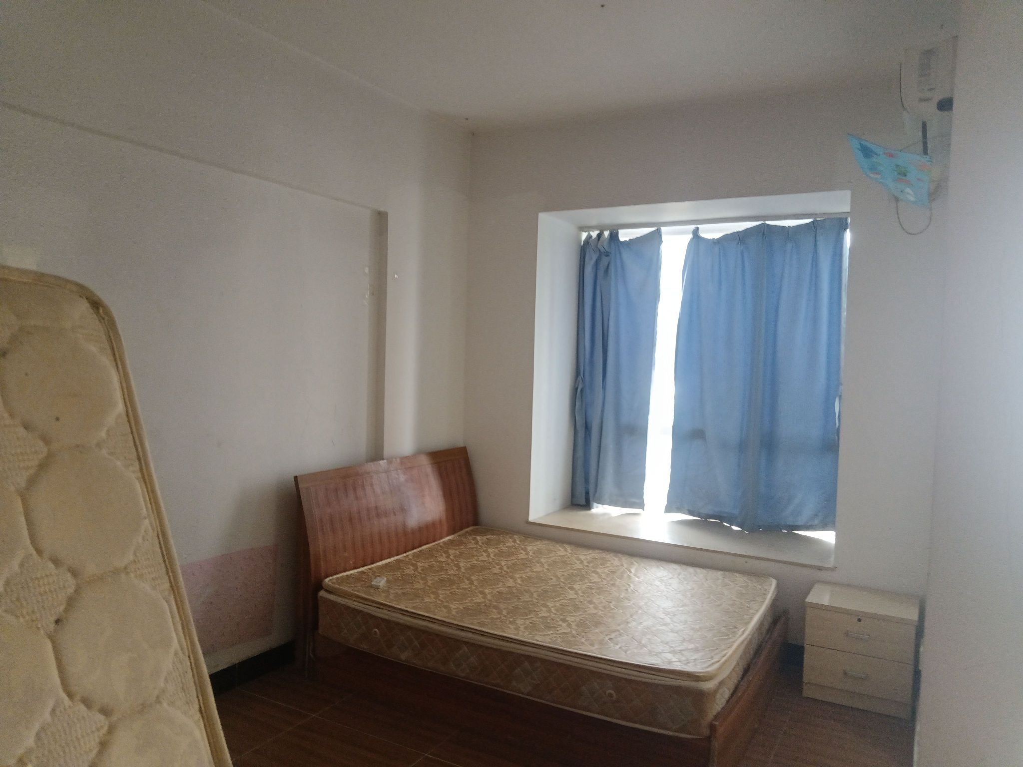 锦绣沙溪会都苑，税费低，方正户型，朝南采光佳，带地面花园，人车分流，诚心出售，随时看房！