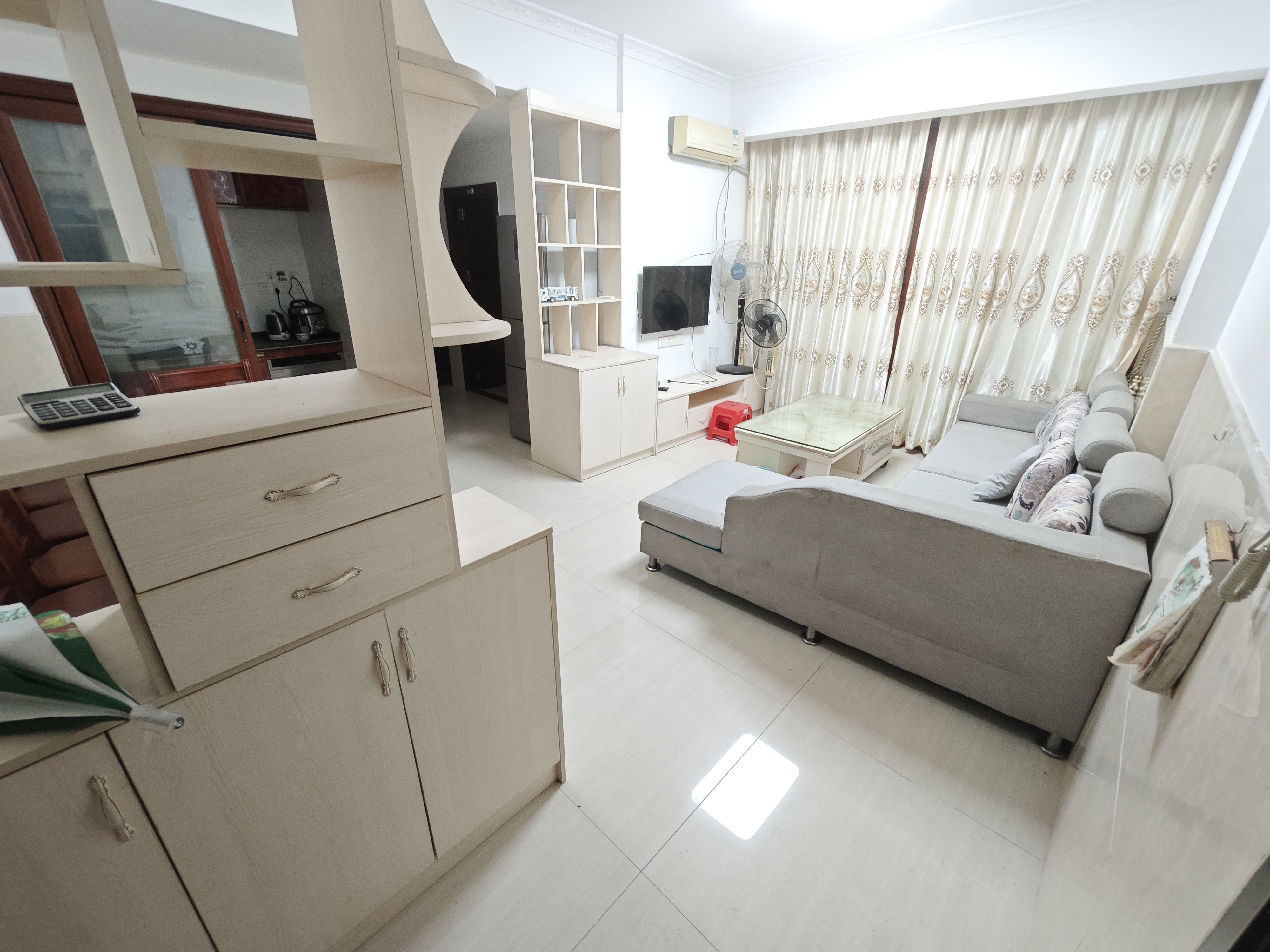 富园大厦 3房2厅1卫 100㎡