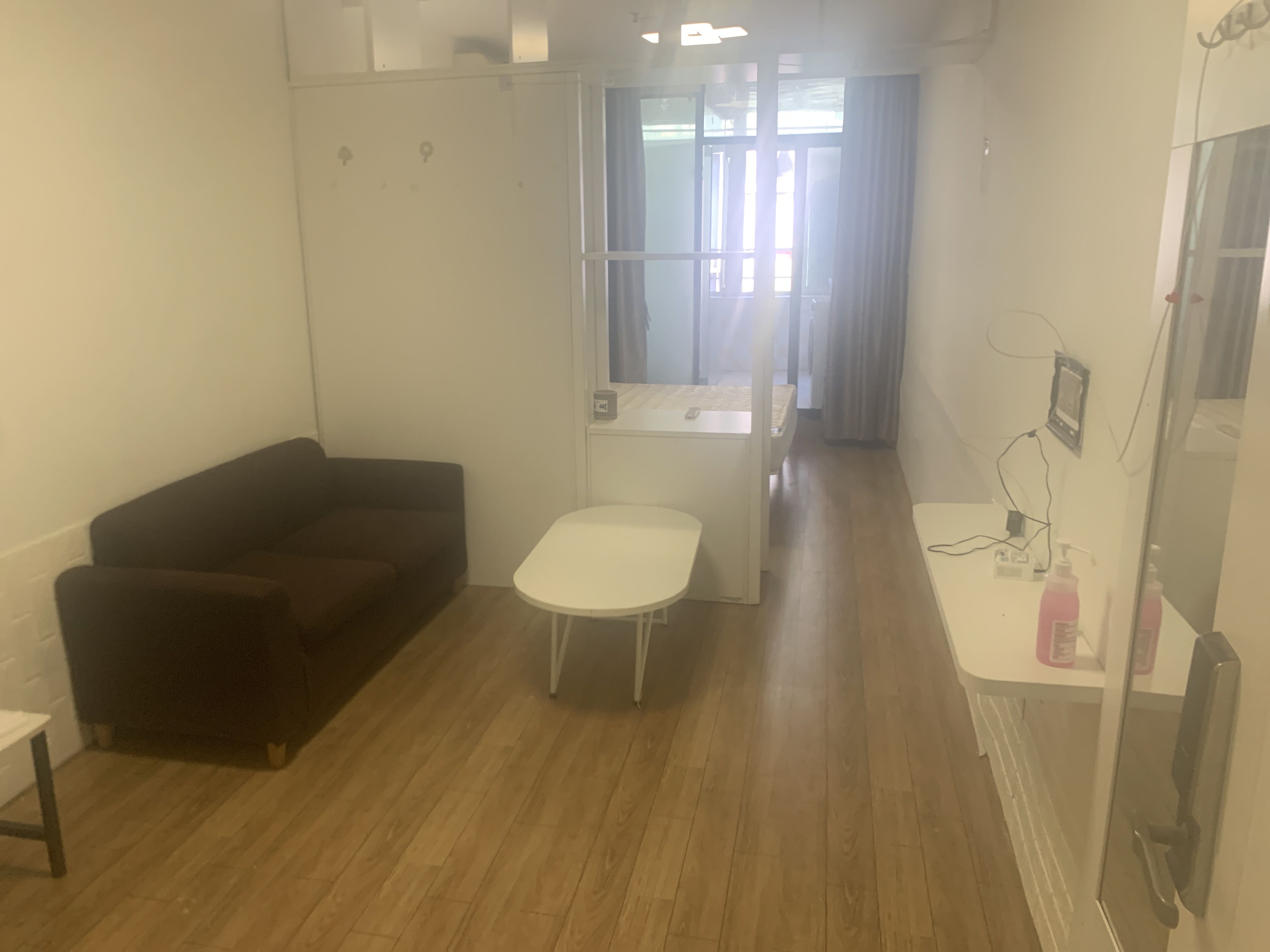 欢乐屋公寓 工业 33㎡