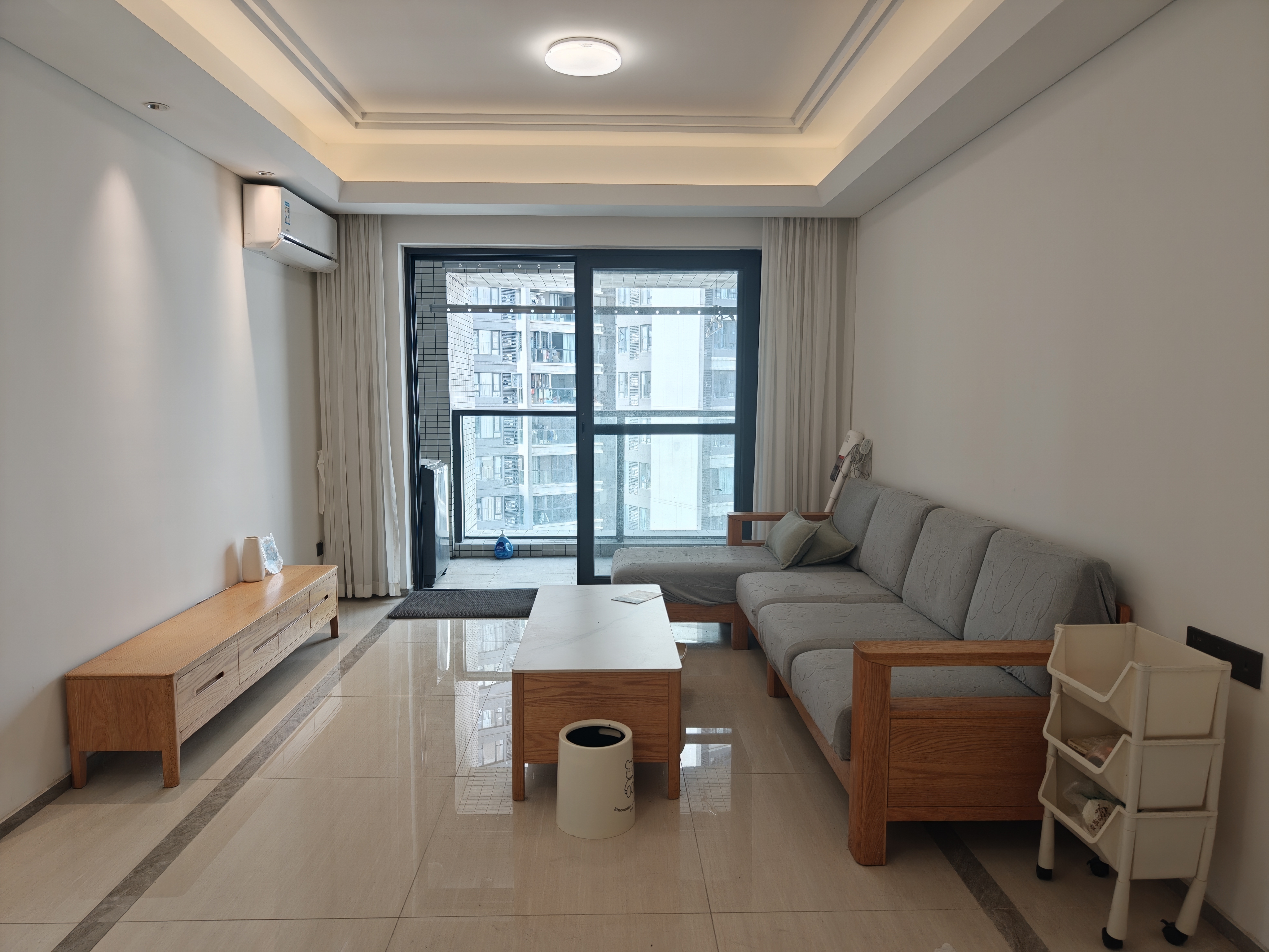 中国铁建海语熙岸，精装三房，近商圈，看房方便！-深圳中国铁建海语熙岸租房