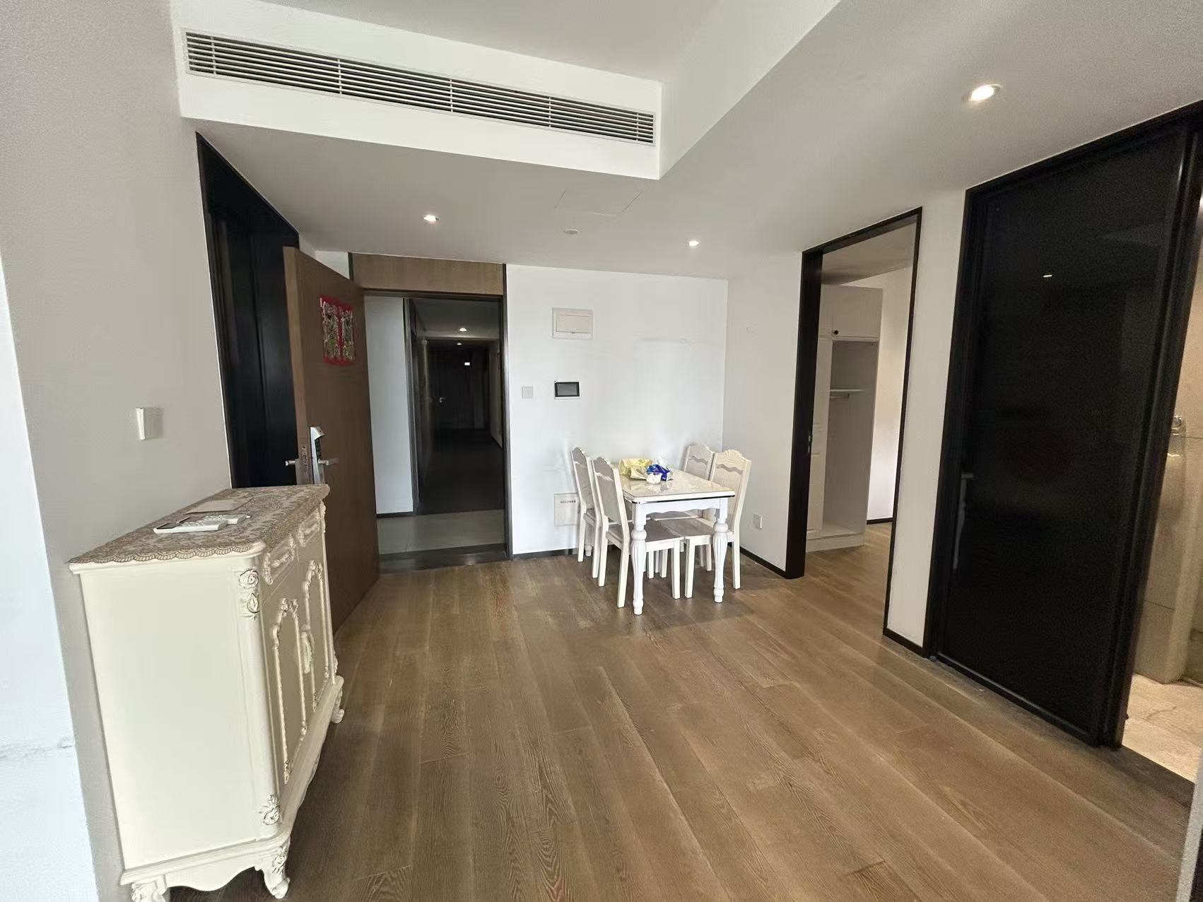 国速世纪大厦 2房2厅1卫 70.04㎡