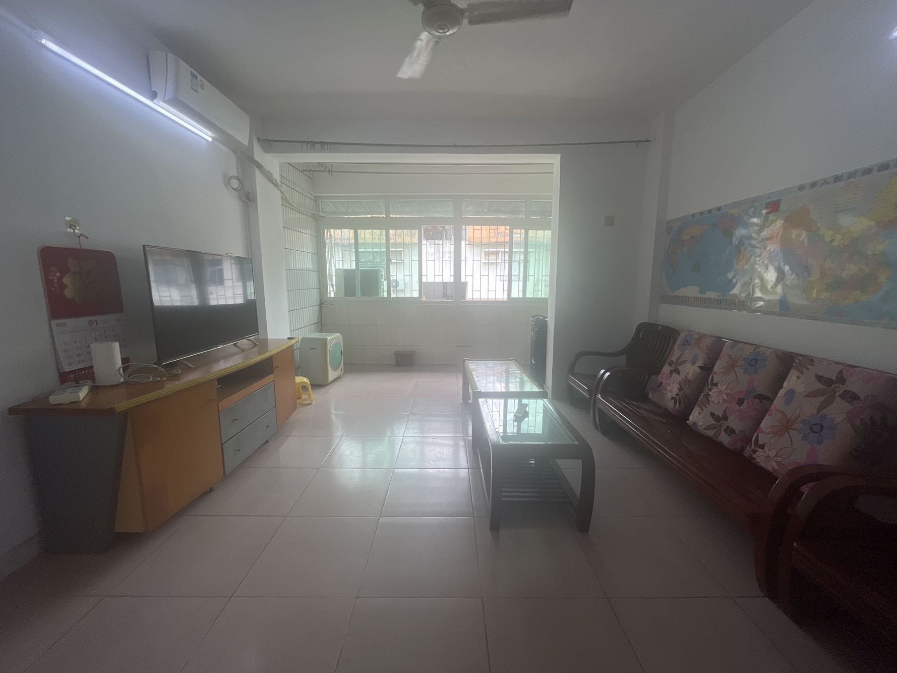 富国工业区 2房2厅1卫 70.6㎡