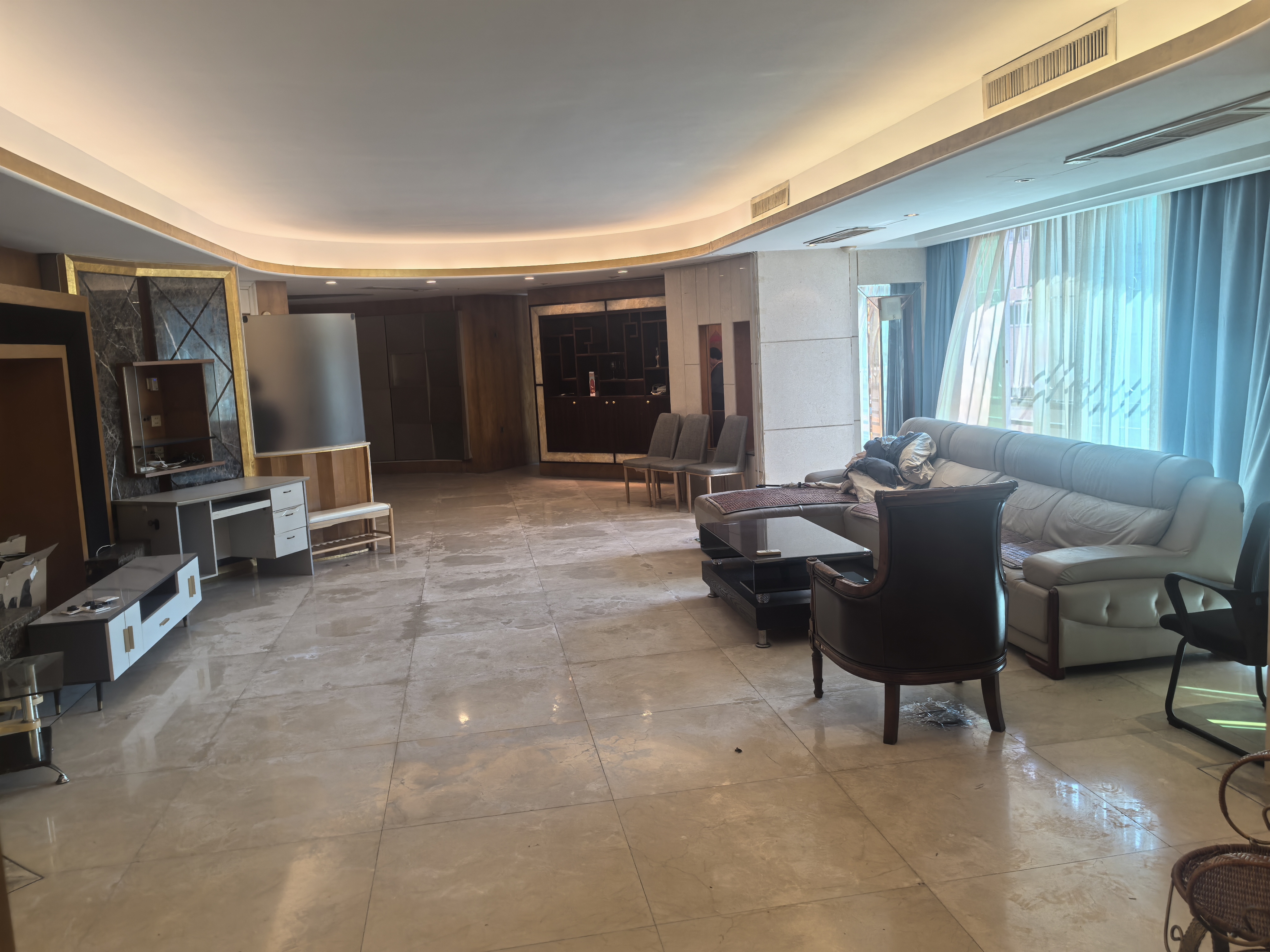 景庭苑 5房2厅2卫 242.43㎡-深圳景庭苑租房