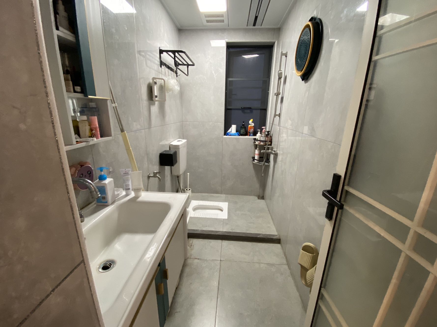 博林君瑞，朝南采光佳，中楼层新楼龄，带地面花园，业主诚售，随时看房！