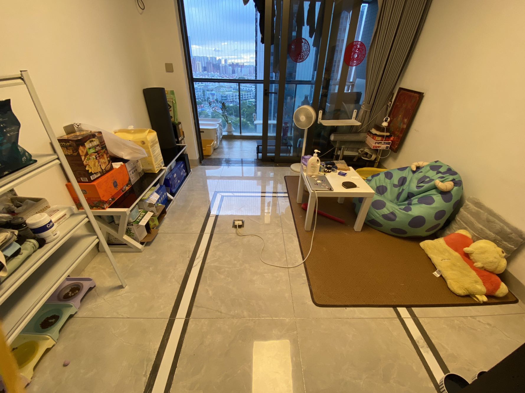 小区环境优美，绿化率高，大花园社区