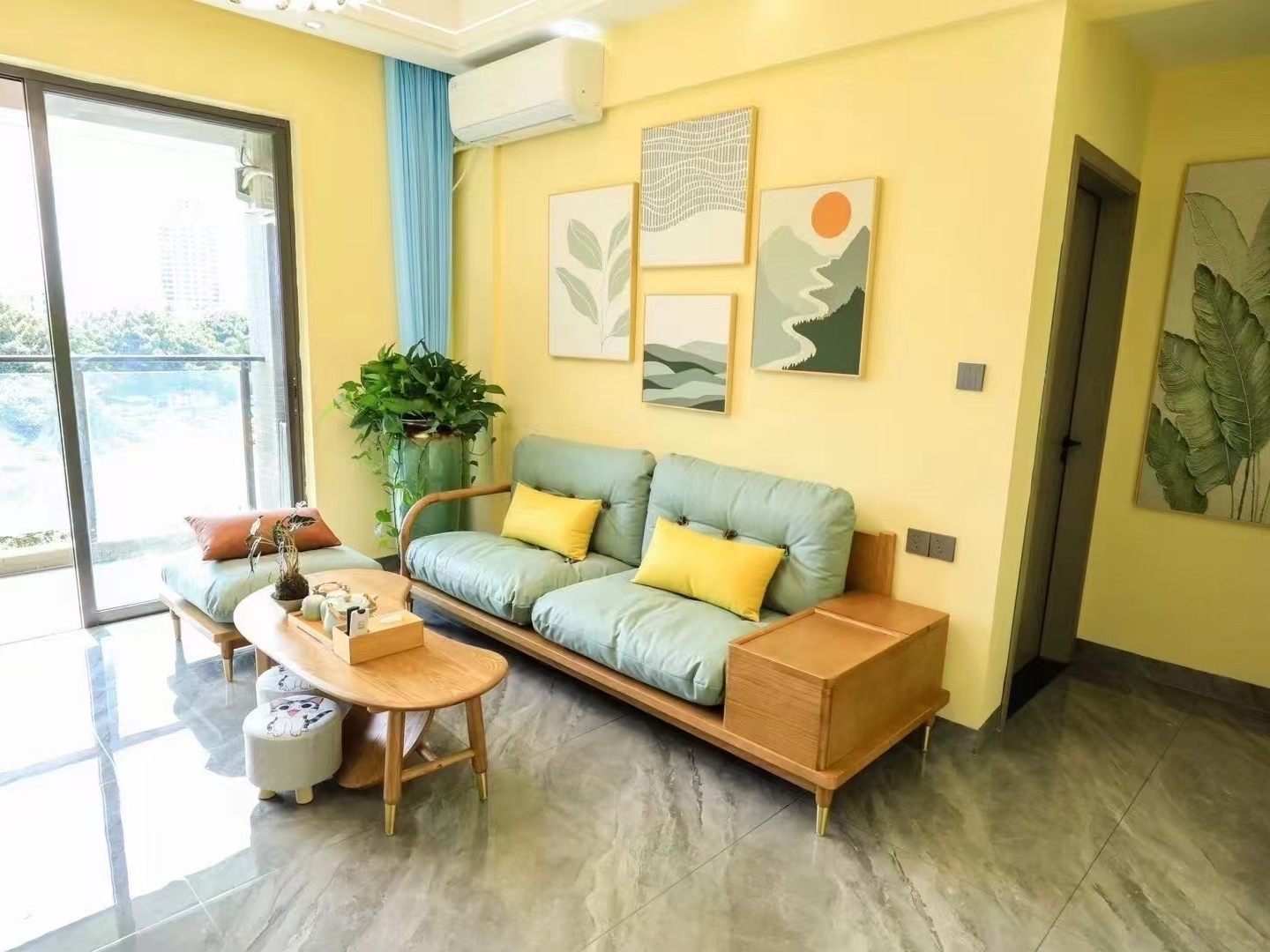 弘越公寓，朝南采光佳，户型通透，车位足，带花园，近商圈、公园，业主诚售，随时看房！-佛山弘越公寓二手房