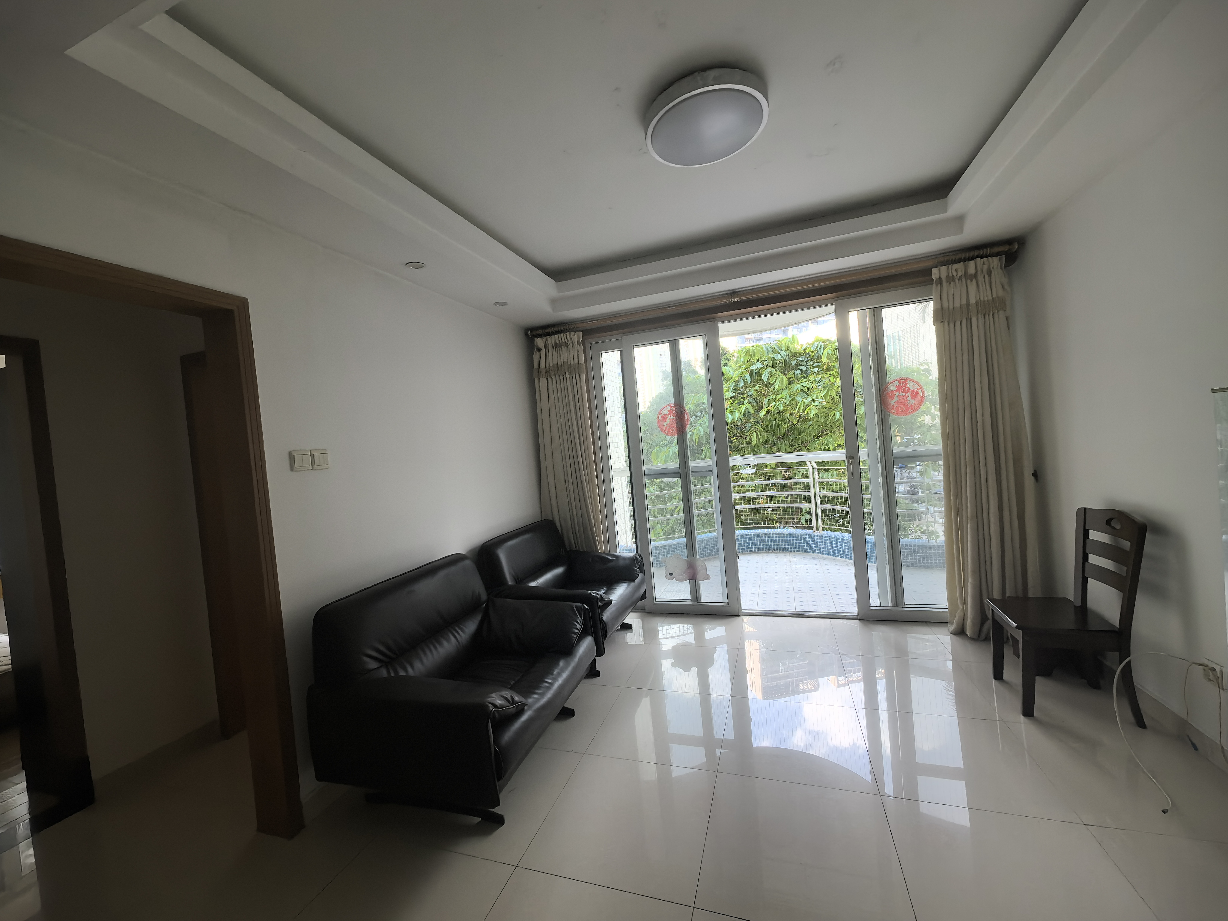 二房二厅二阳台、家具齐全拎包入住，采光好通风强-深圳东埔海景花园二期租房