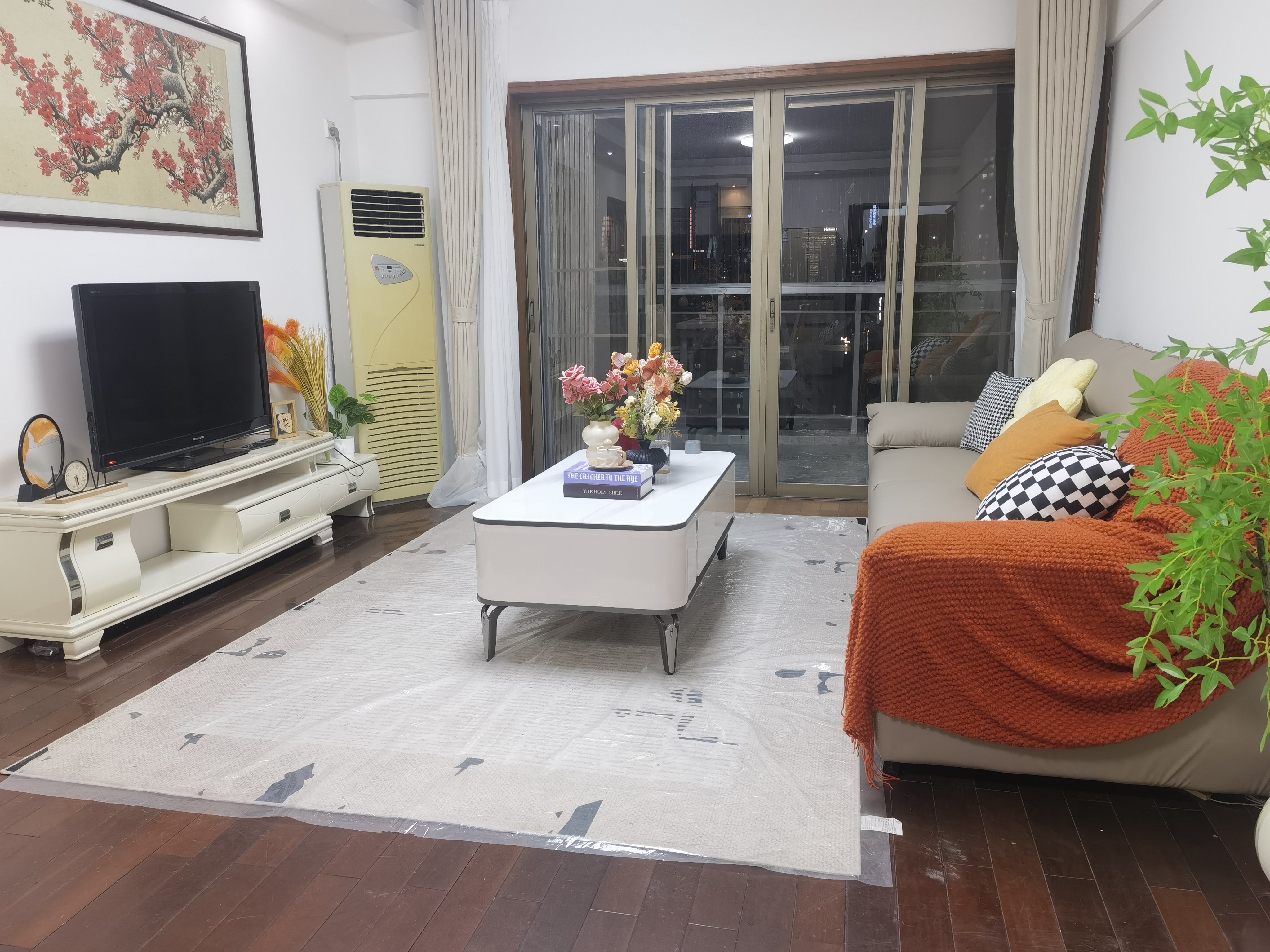 大花园社区，近地铁，配套齐全-深圳荔林春晓租房