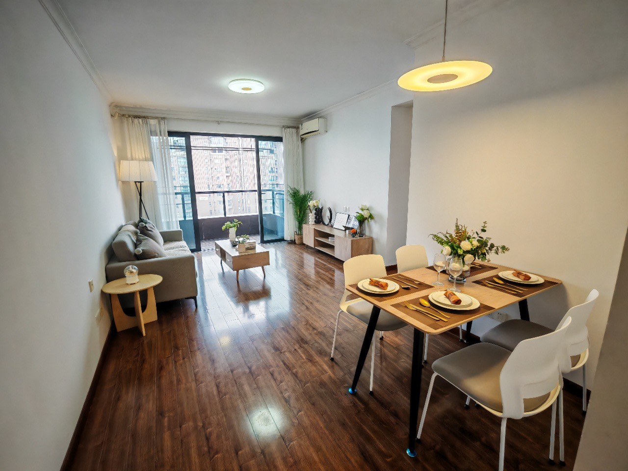 看房方便，同户型同片区也有房源做对比，看房提前联系